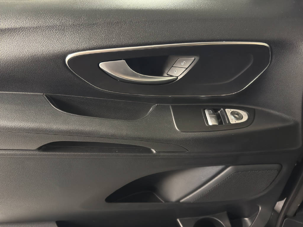 MERCEDES-BENZ Vito 116 Kombi L 2.0 CDI Tourer Select-image-6