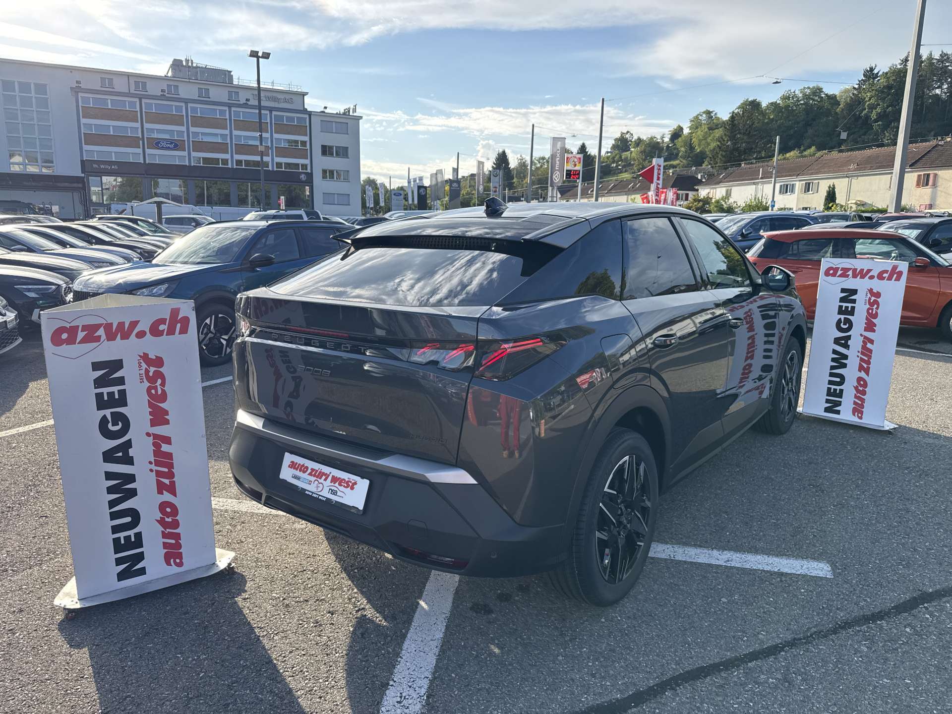 PEUGEOT 3008 145 GT Hybrid e-DCS-Automat-image-2