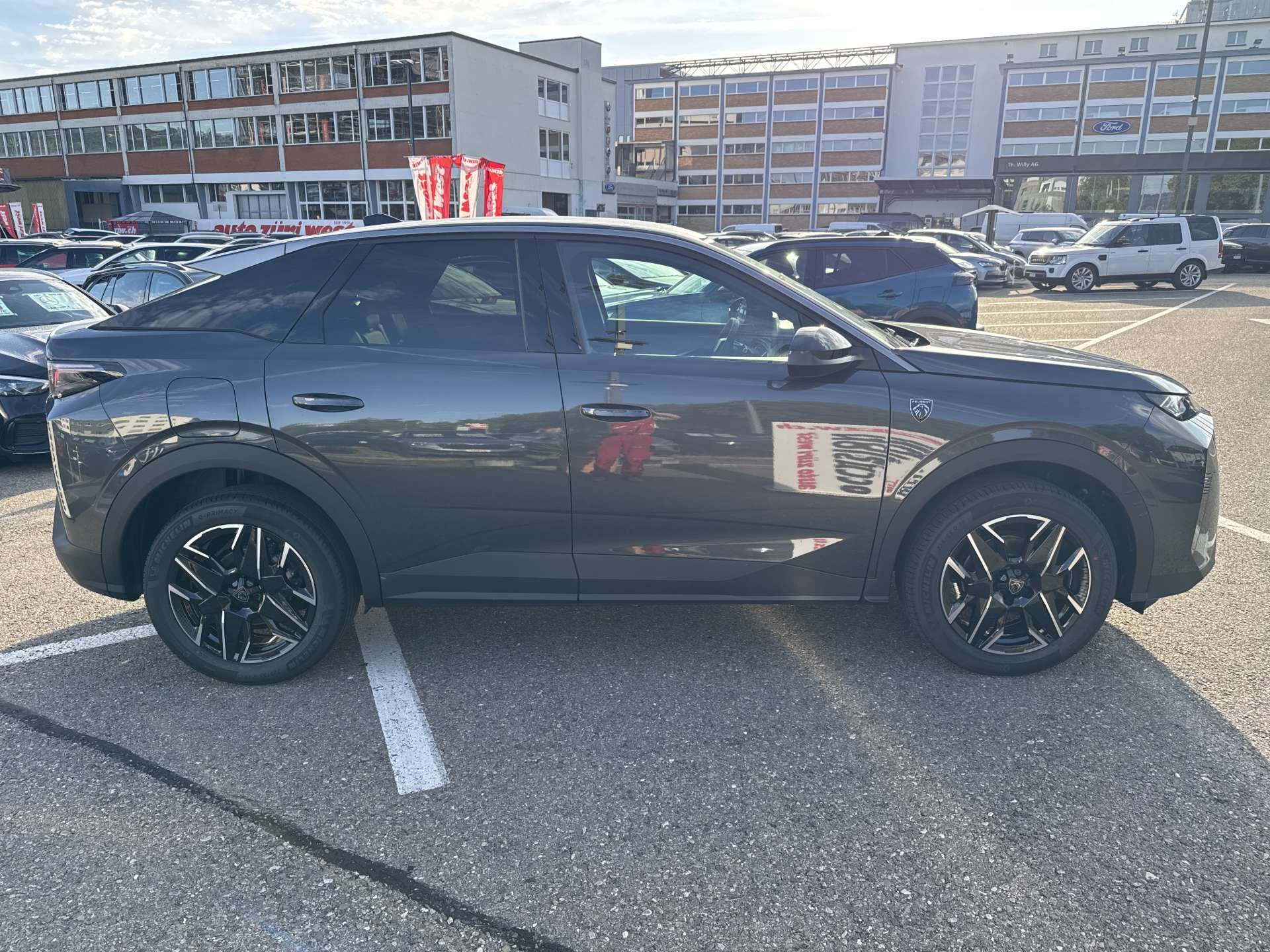 PEUGEOT 3008 145 GT Hybrid e-DCS-Automat-image-9