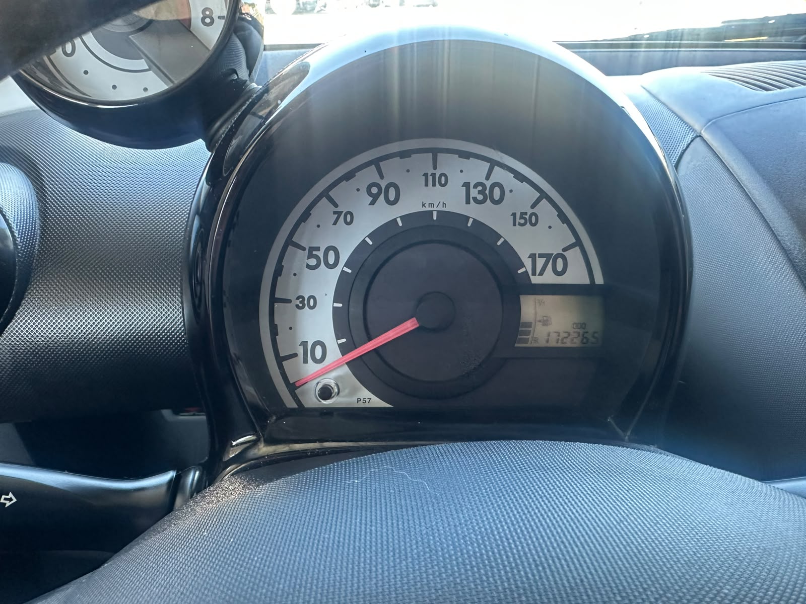CITROEN C1 1.0i Chic (SX) SensoDrive-image-7