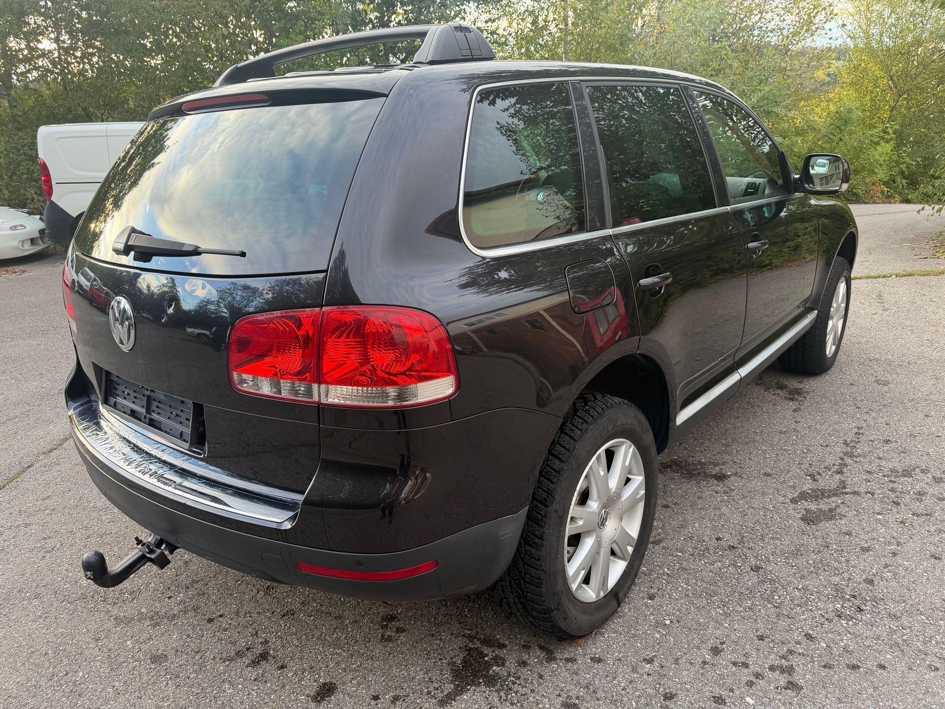 VW Touareg 3.0 TDI-image-3
