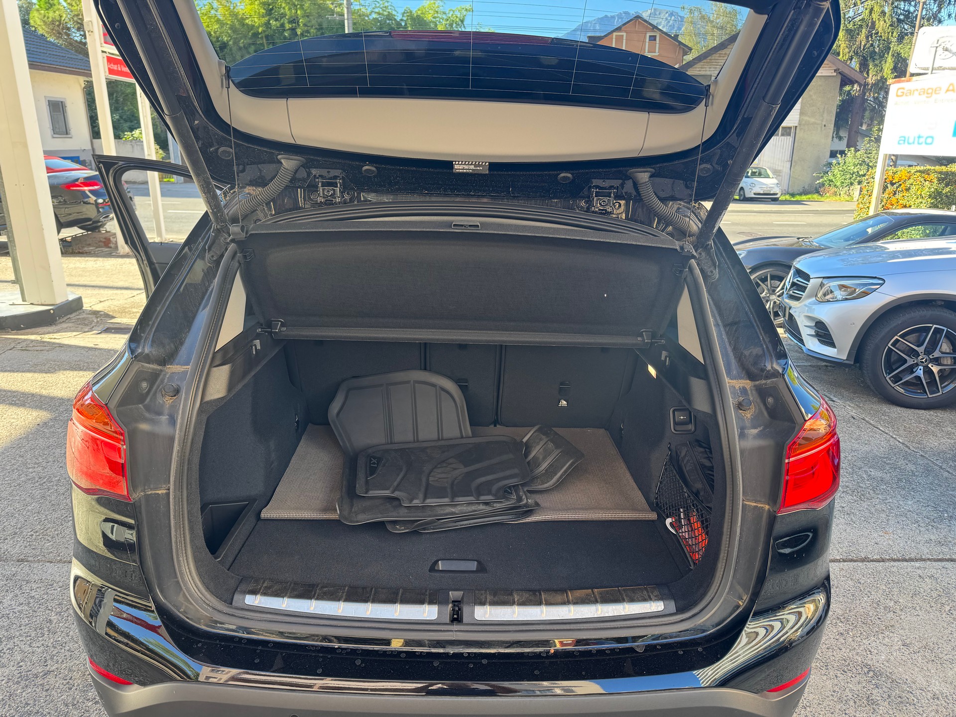 BMW X1 xDrive 18d xLine Steptronic-image-8