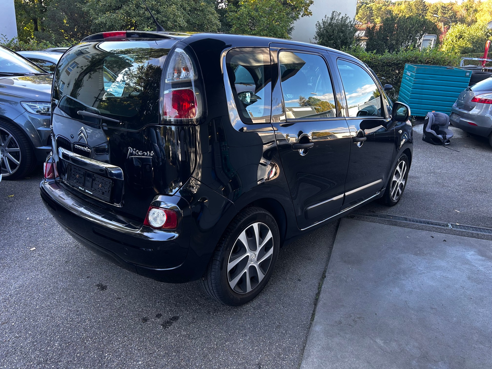 CITROEN C3 Picasso 1.6i 16V Exclusive-image-4