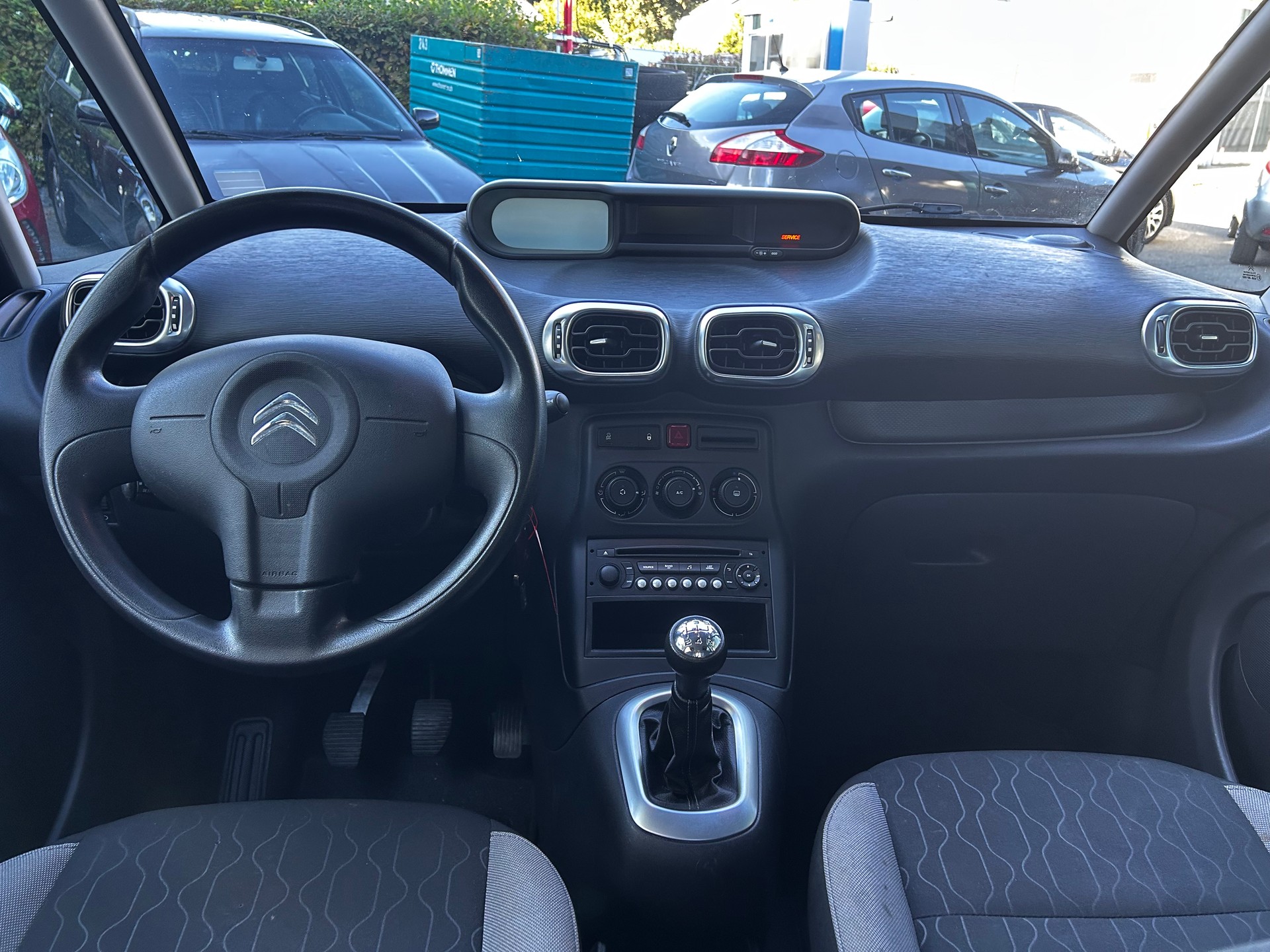 CITROEN C3 Picasso 1.6i 16V Exclusive-image-8