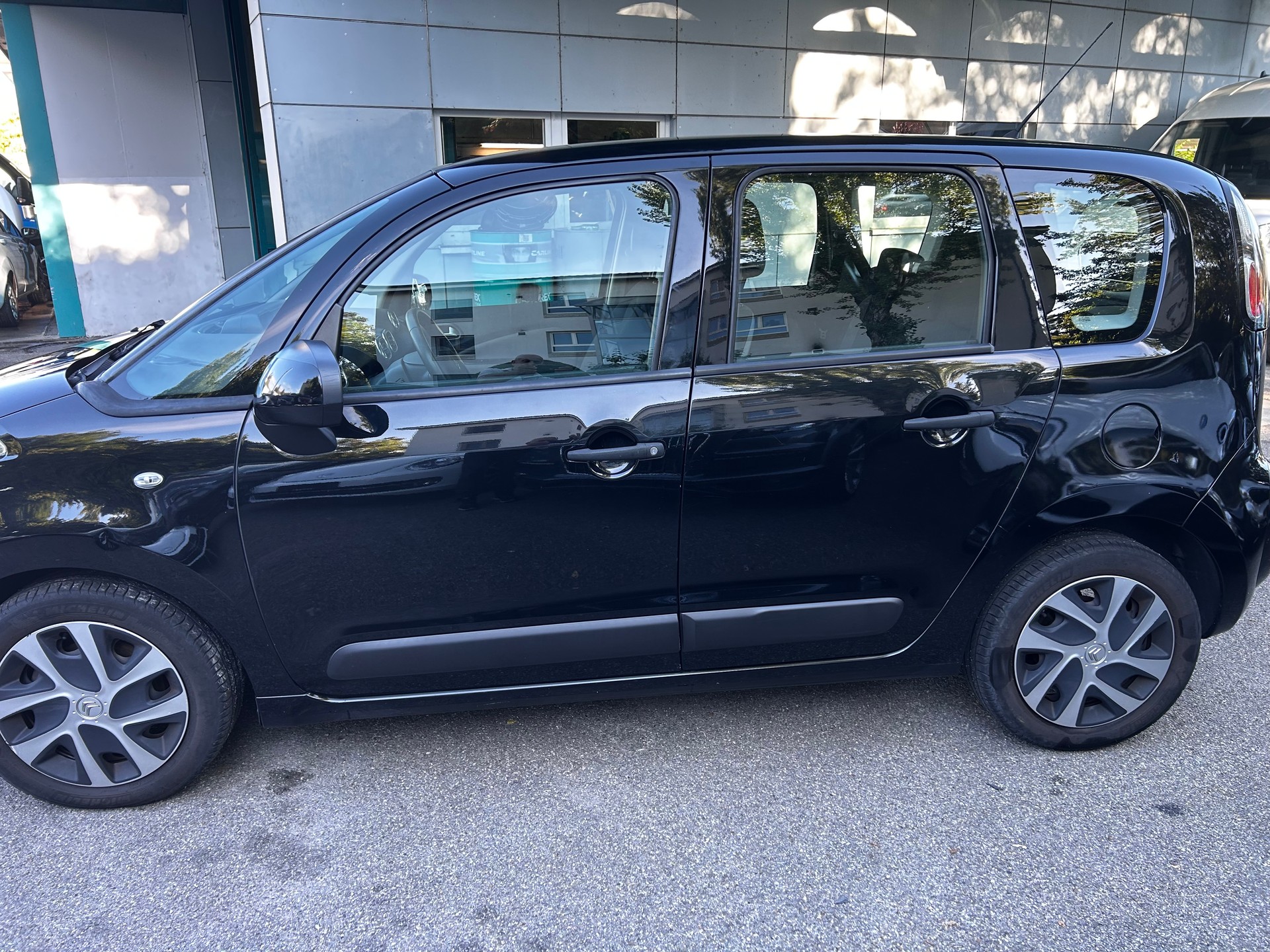 CITROEN C3 Picasso 1.6i 16V Exclusive-image-6