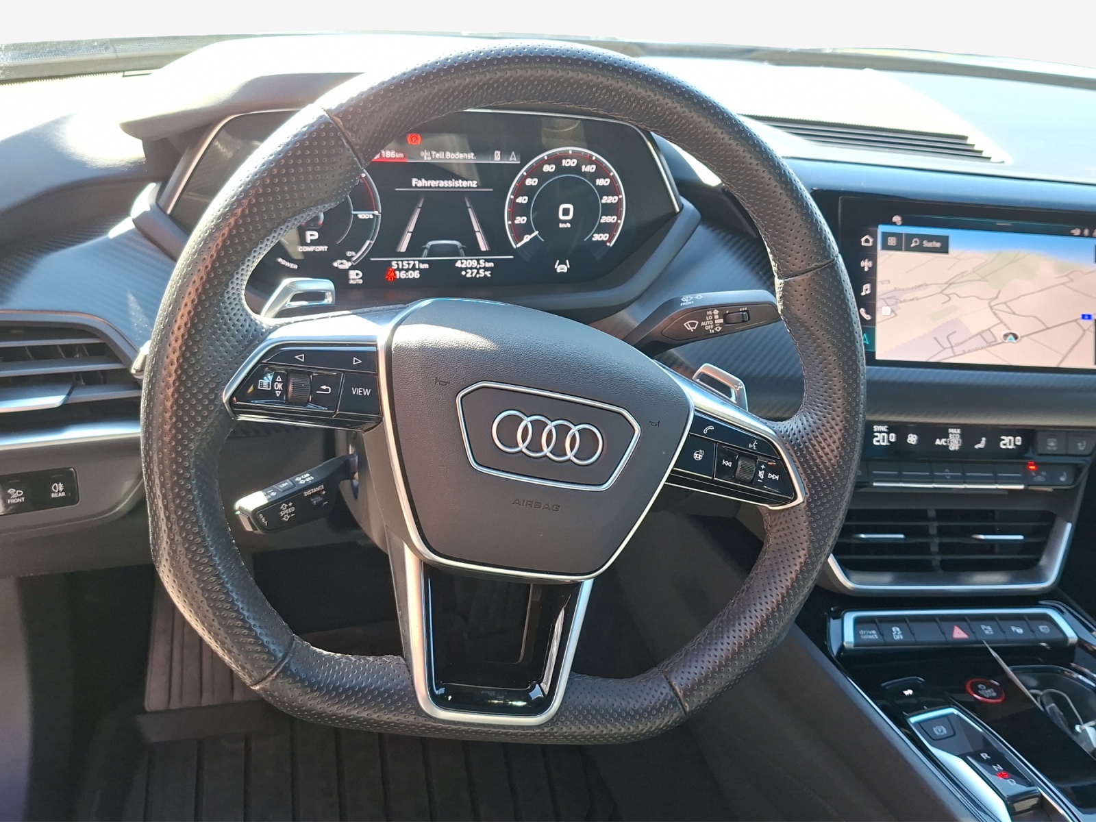 AUDI e-tron GT quattro-image-10