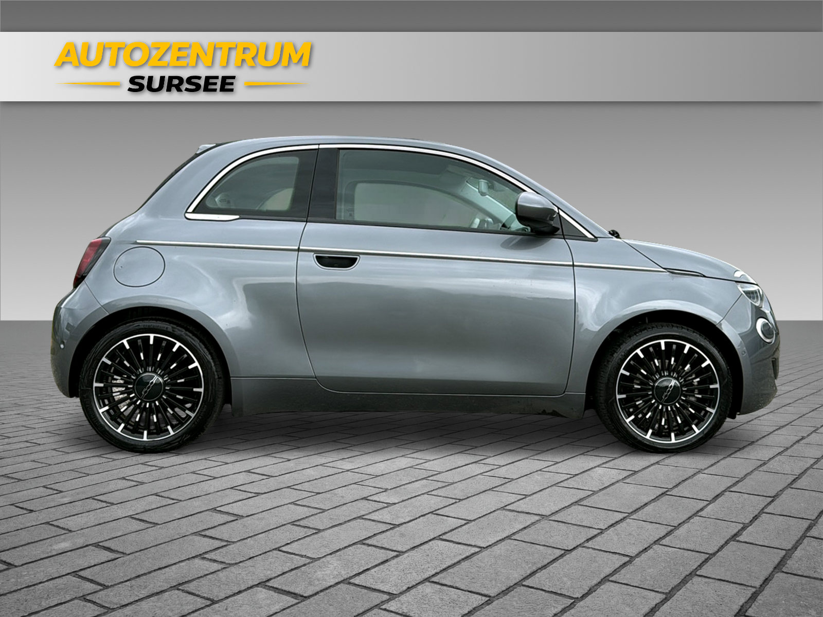 FIAT 500 Cabrio La Prima-image-9