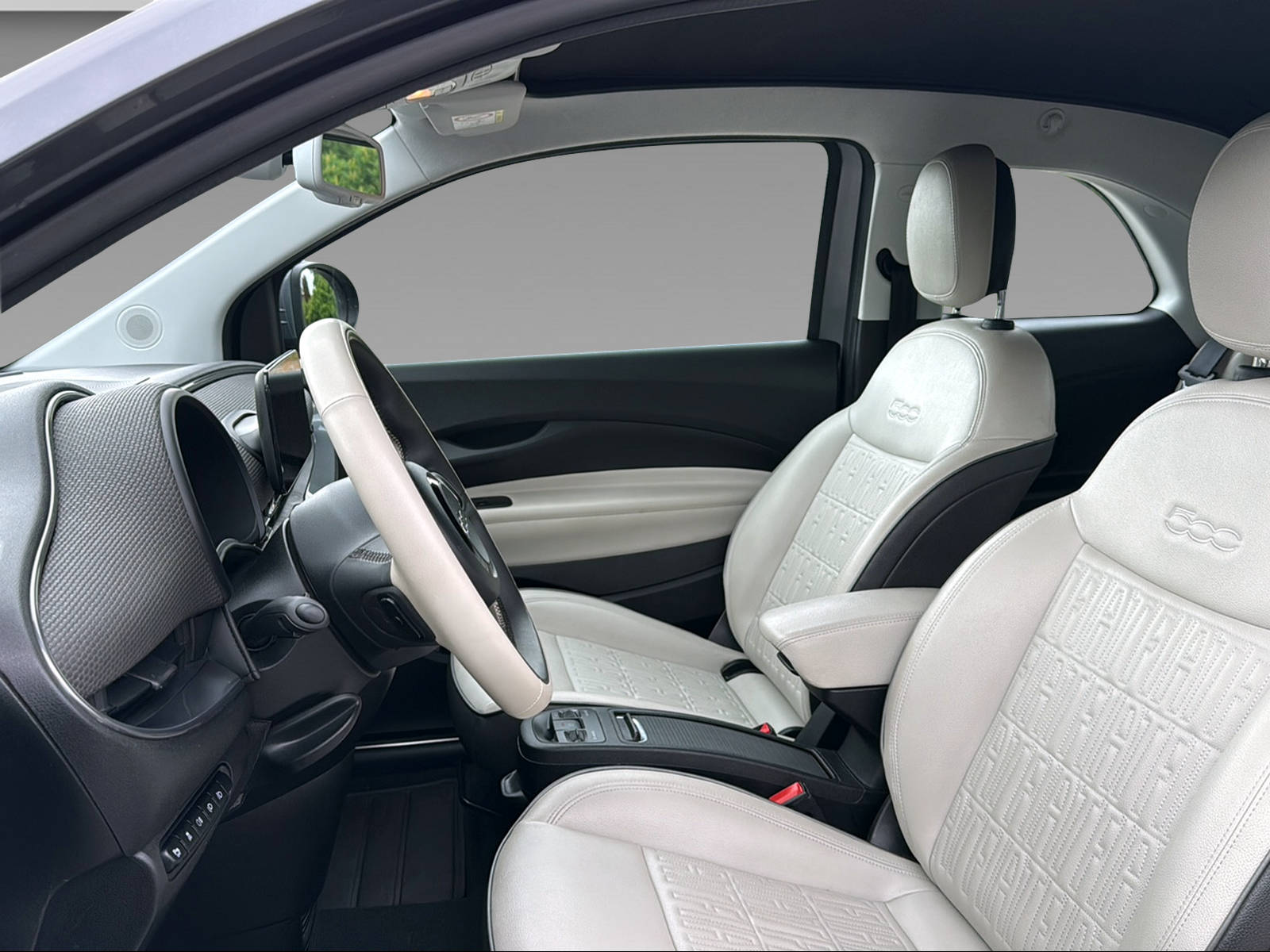 FIAT 500 Cabrio La Prima-image-13