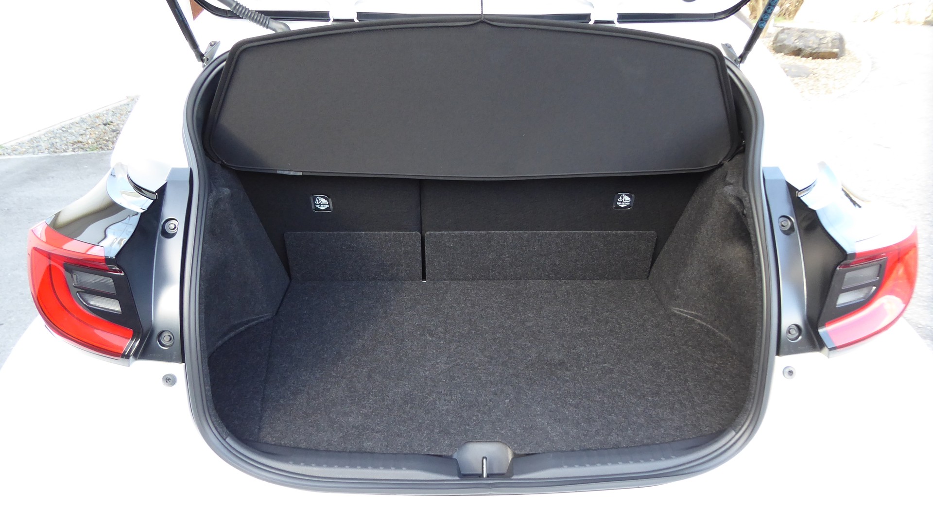 TOYOTA Yaris 1.6 GR Sport-image-12