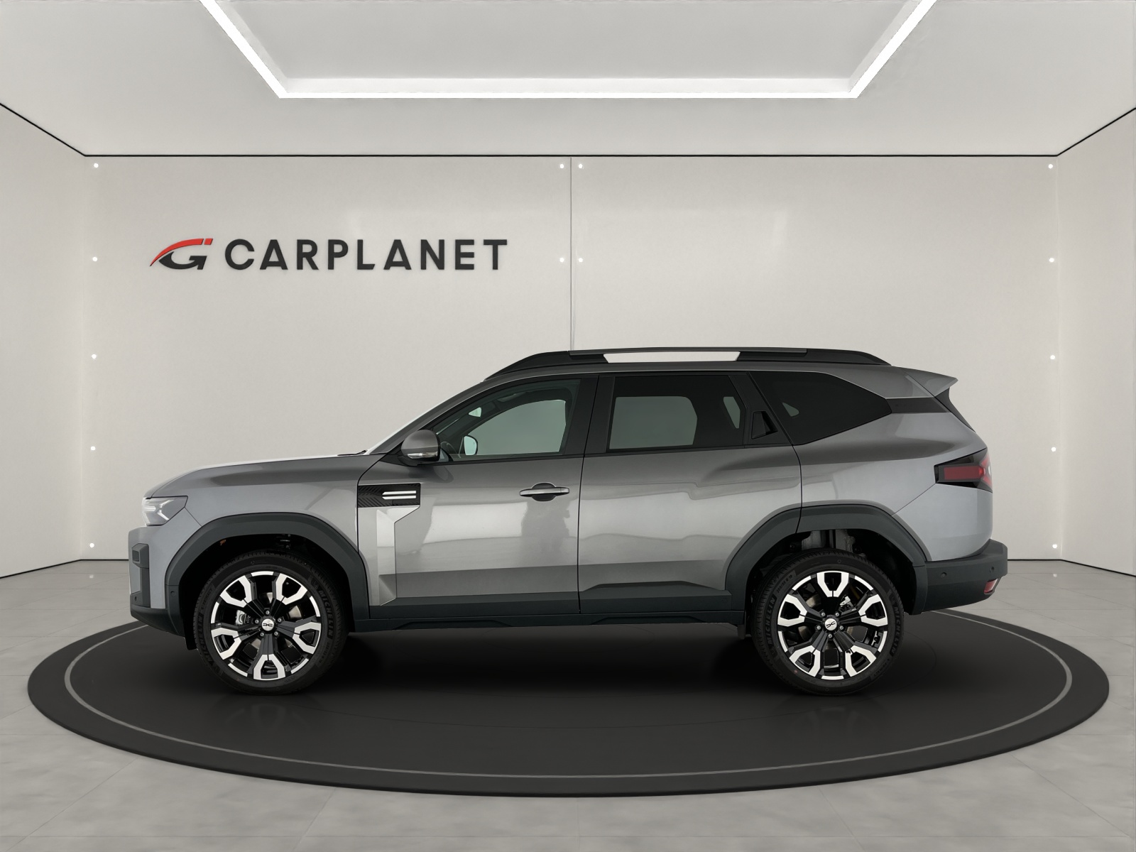 DACIA Bigster 1.2 Hybrid Journey 4WD-image-1