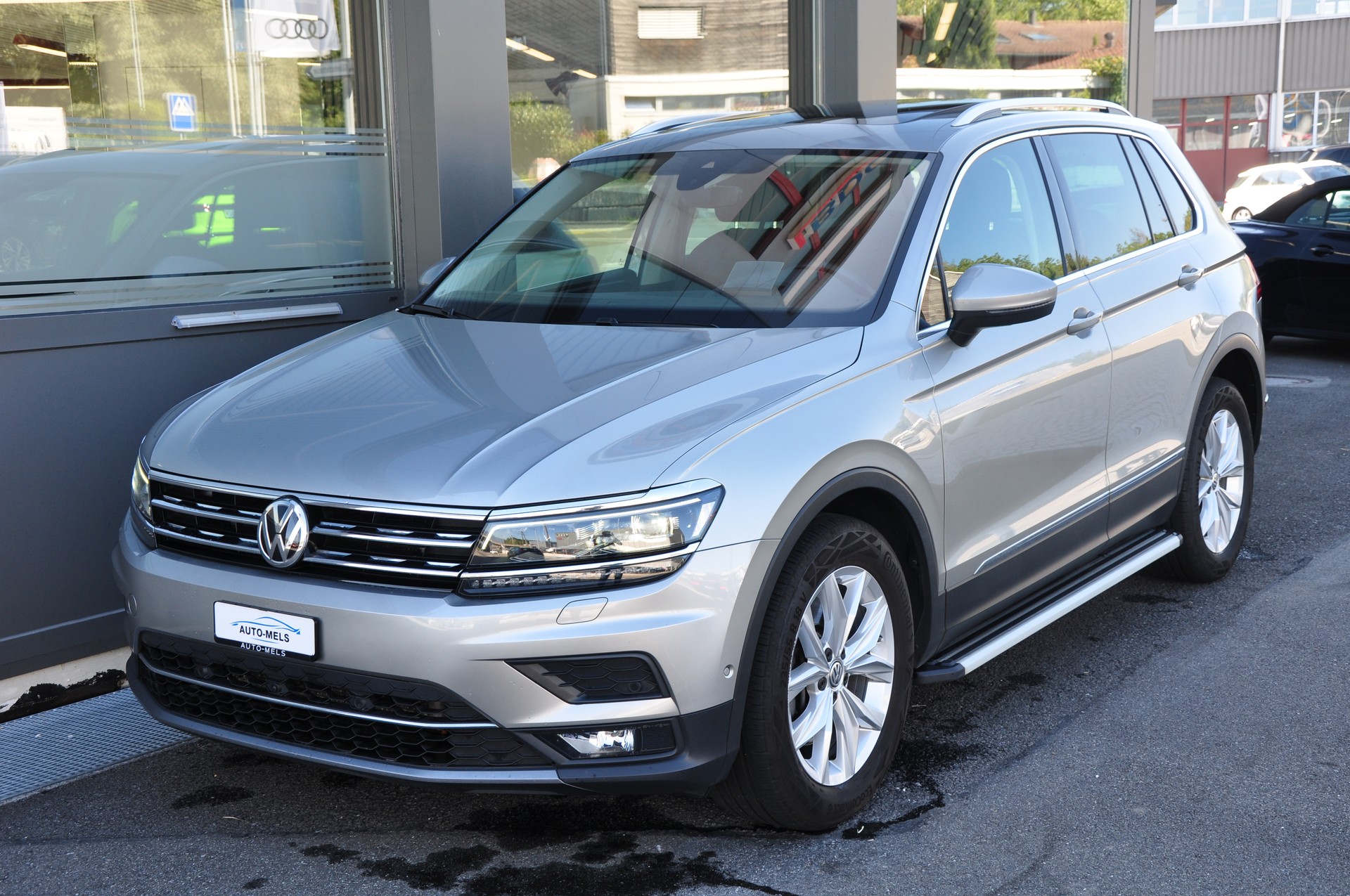 VW Tiguan 2.0 TDI SCR Highline 4Motion DSG-image-2