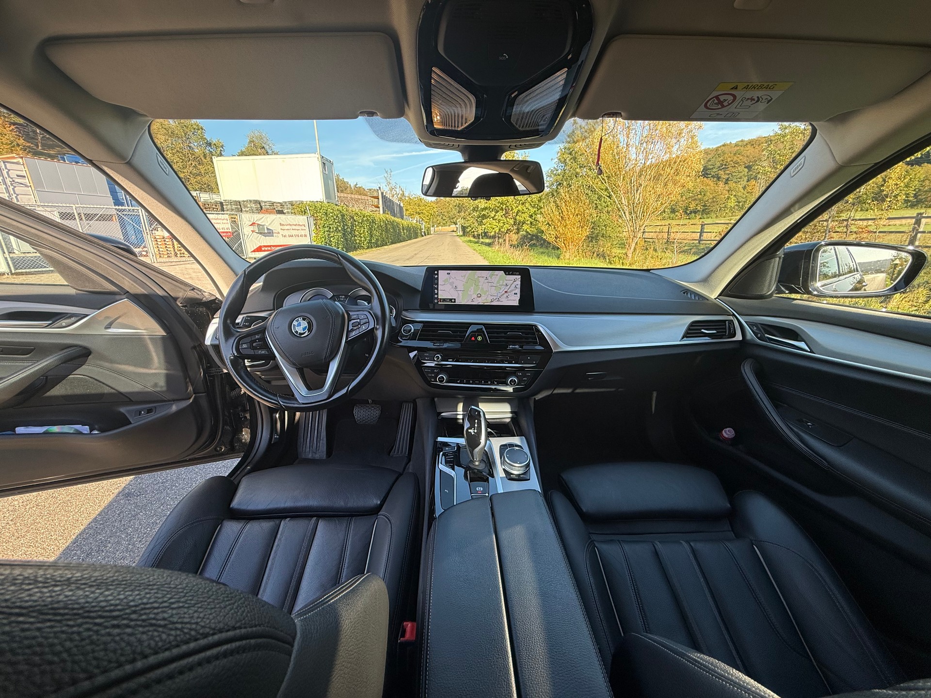 BMW 520d xDrive paddles-image-4