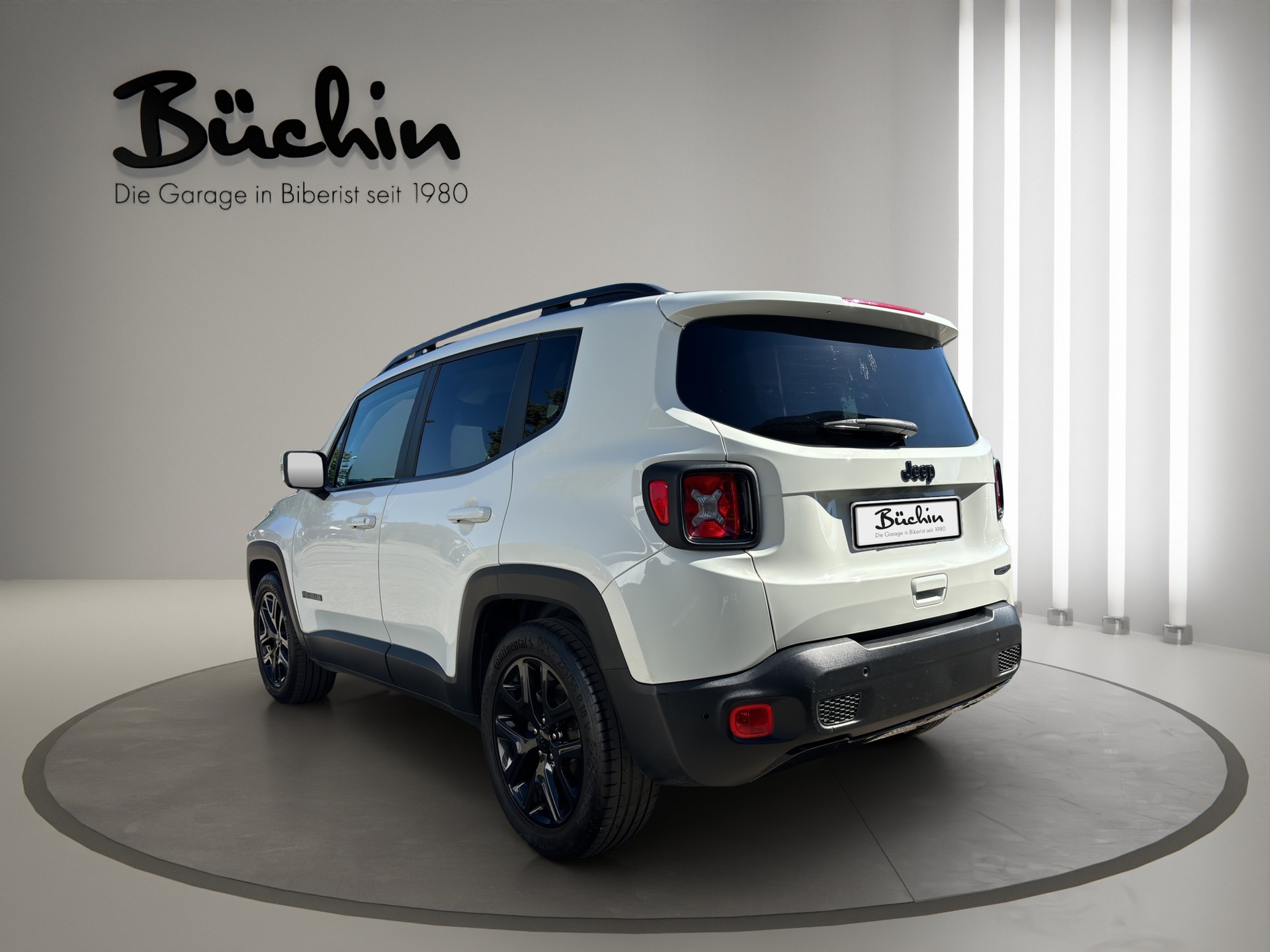 JEEP Renegade 1.4 Turbo Longitude Night Eagle-image-4