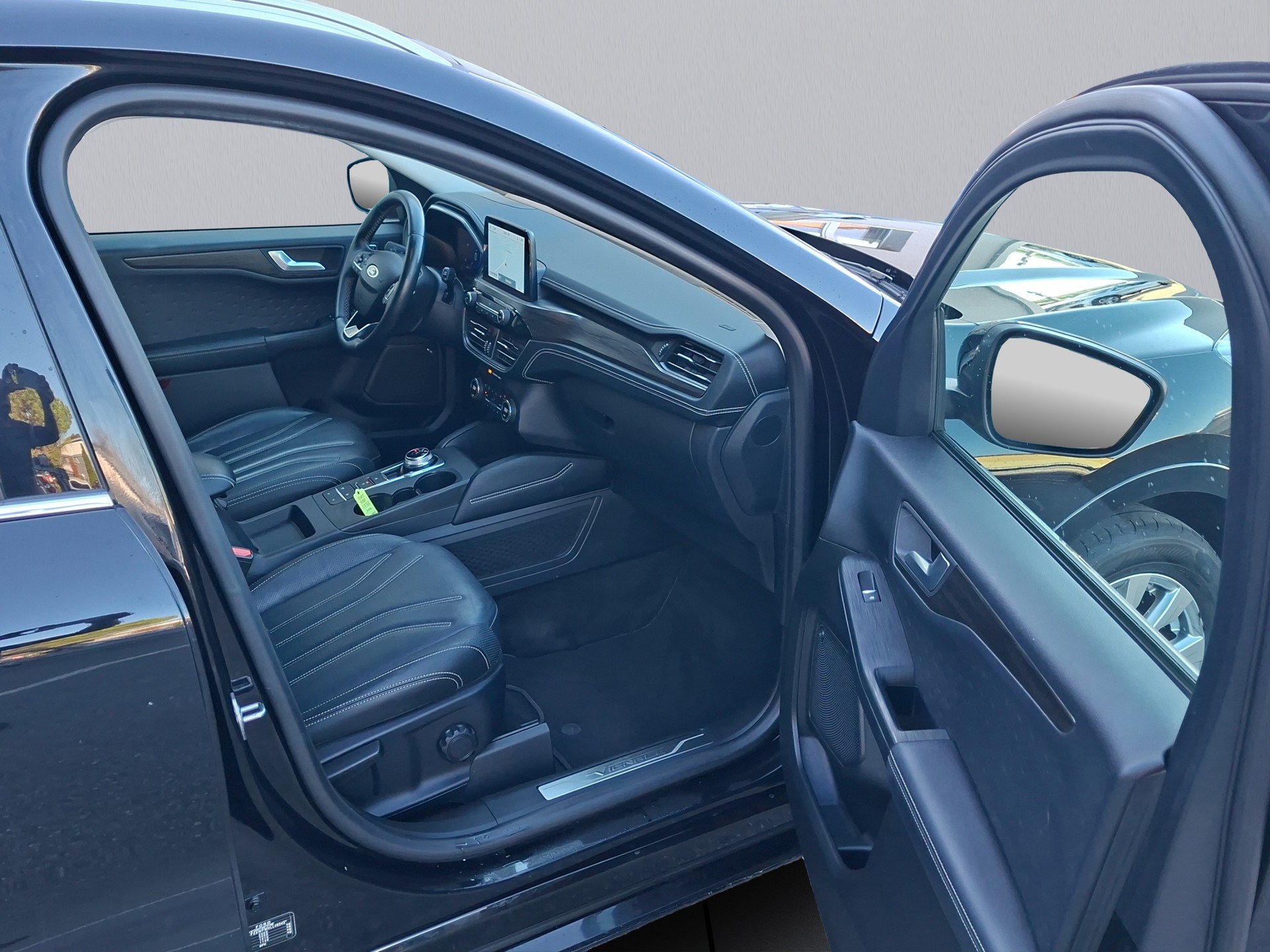 FORD Kuga 2.5 PHEV ST-Line 2WD-image-17