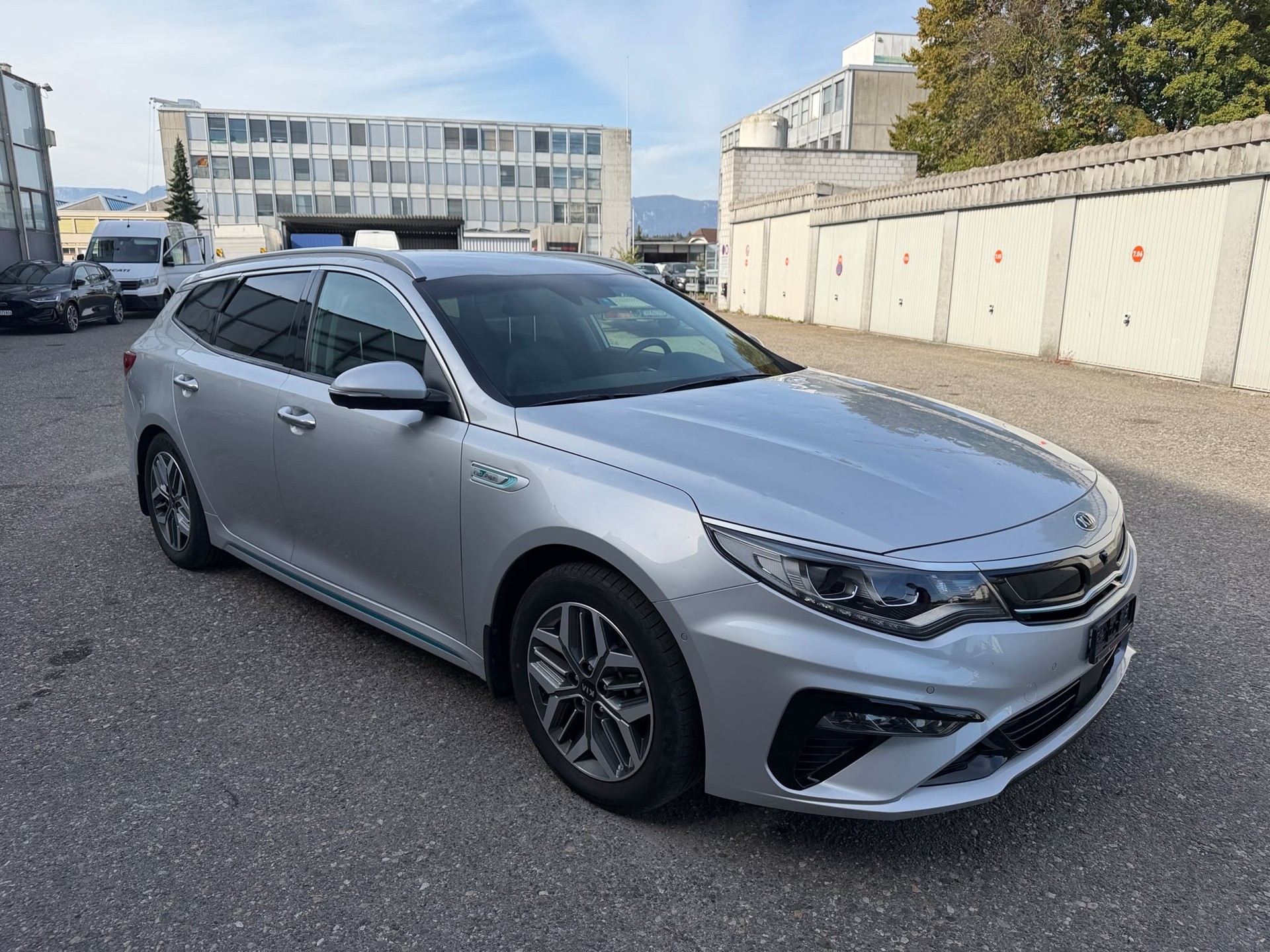 KIA Optima SW 2.0 T-GDI Plug-in Hybrid Automat-image-1
