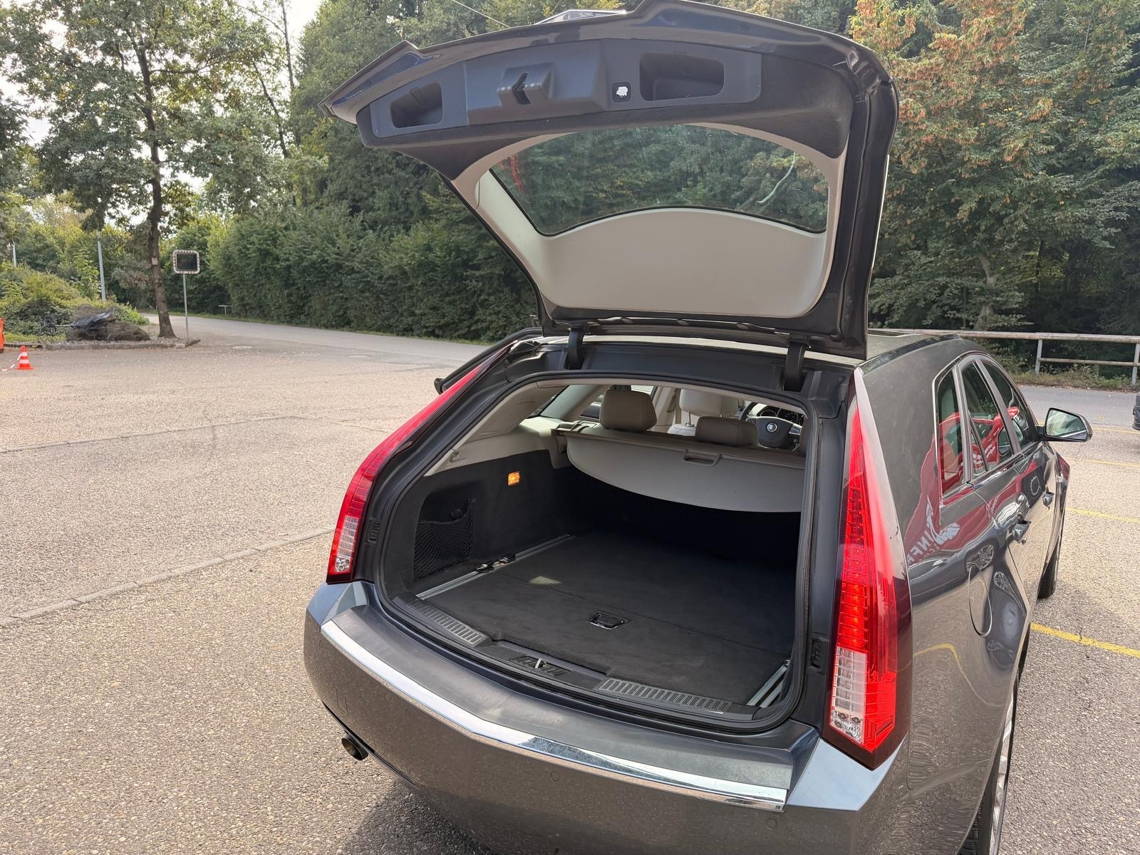 CADILLAC CTS Wagon 3.6 AWD Sport Luxury Automatic-image-11
