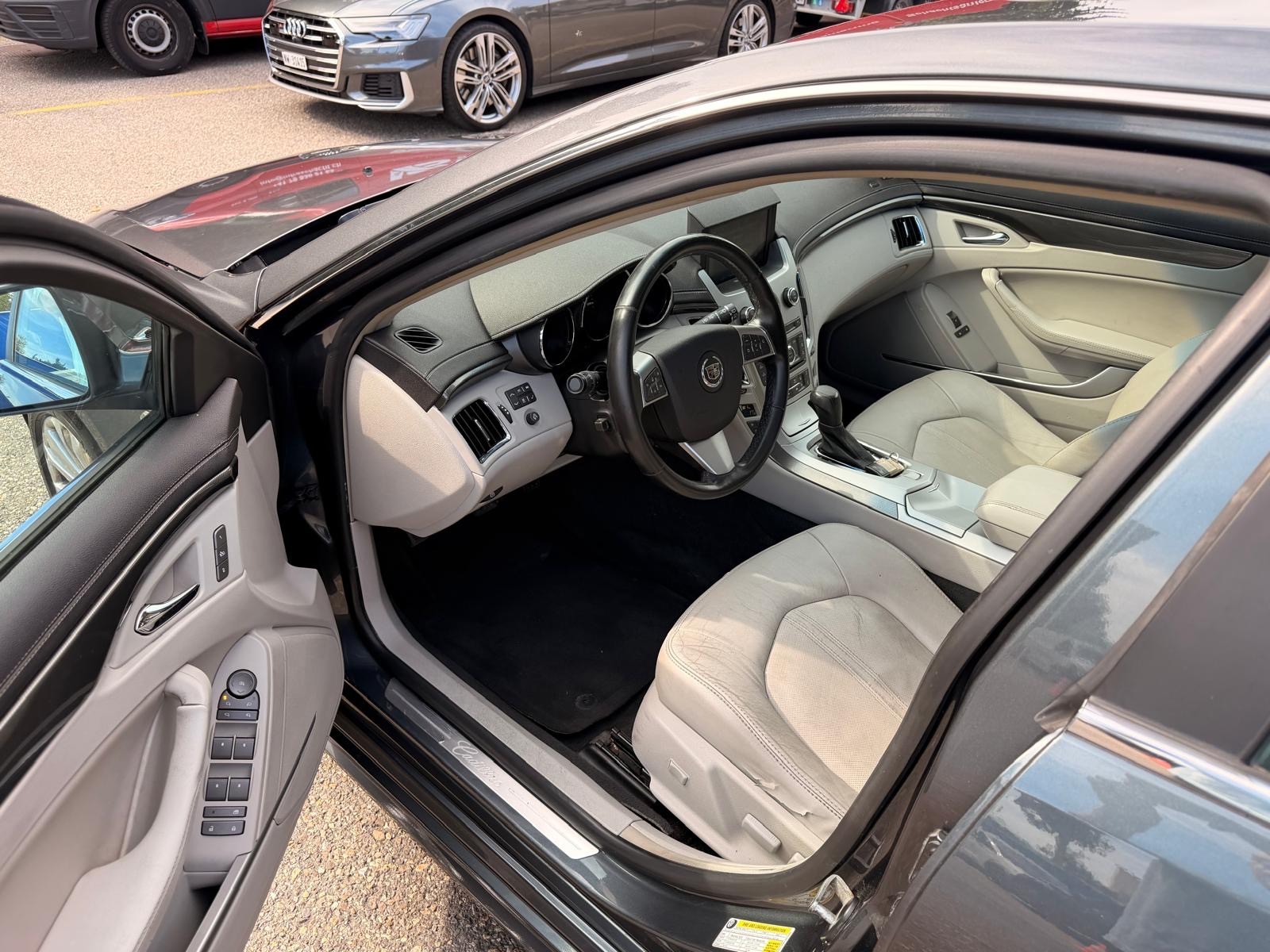 CADILLAC CTS Wagon 3.6 AWD Sport Luxury Automatic-image-9