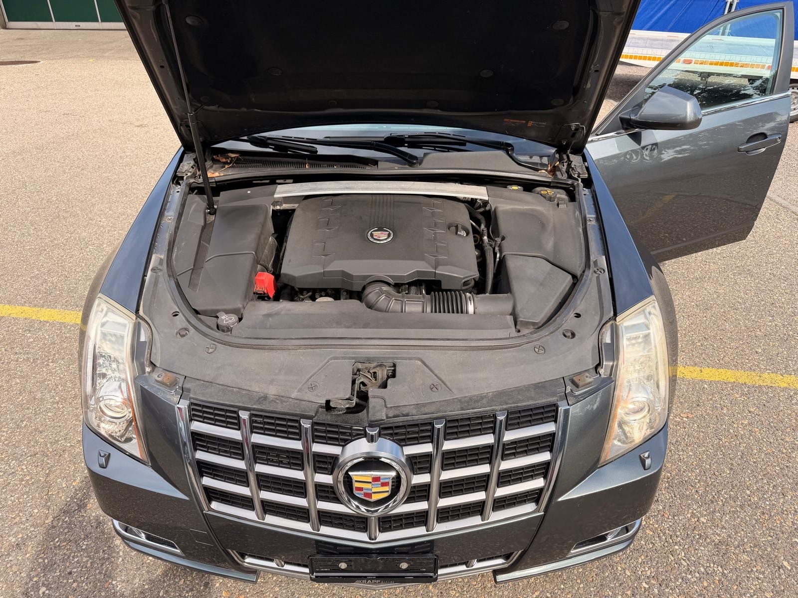 CADILLAC CTS Wagon 3.6 AWD Sport Luxury Automatic-image-8