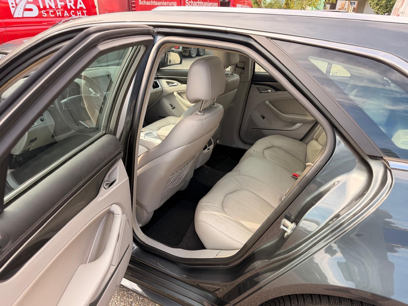 CADILLAC CTS Wagon 3.6 AWD Sport Luxury Automatic-image-10