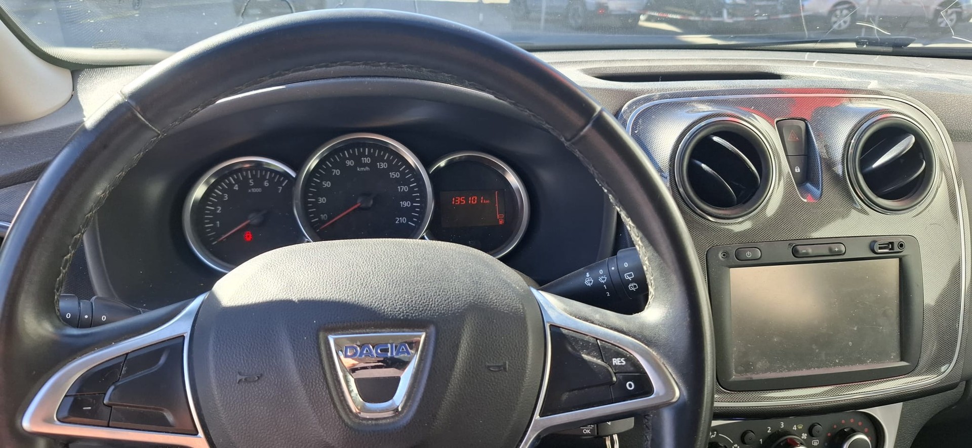 DACIA Logan MCV 0.9 Stepway-image-2
