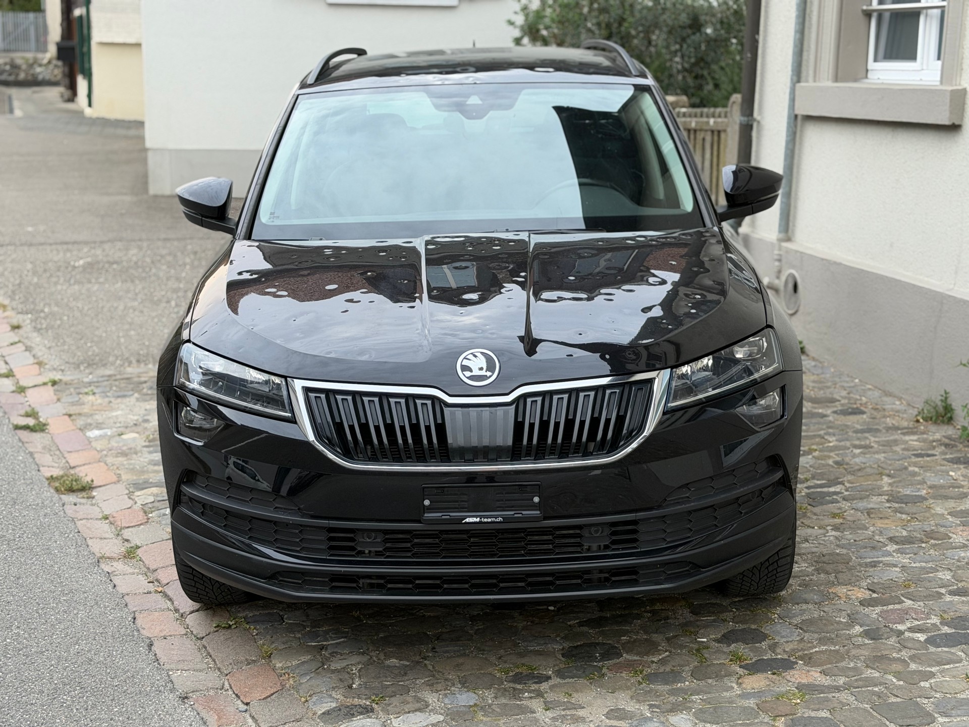 SKODA Karoq 2.0 TDI Drive 4x4 DSG | Hagelschaden | MFK | Service | Klima | Euro B6d | RFK | Sitzheizung |-image-1