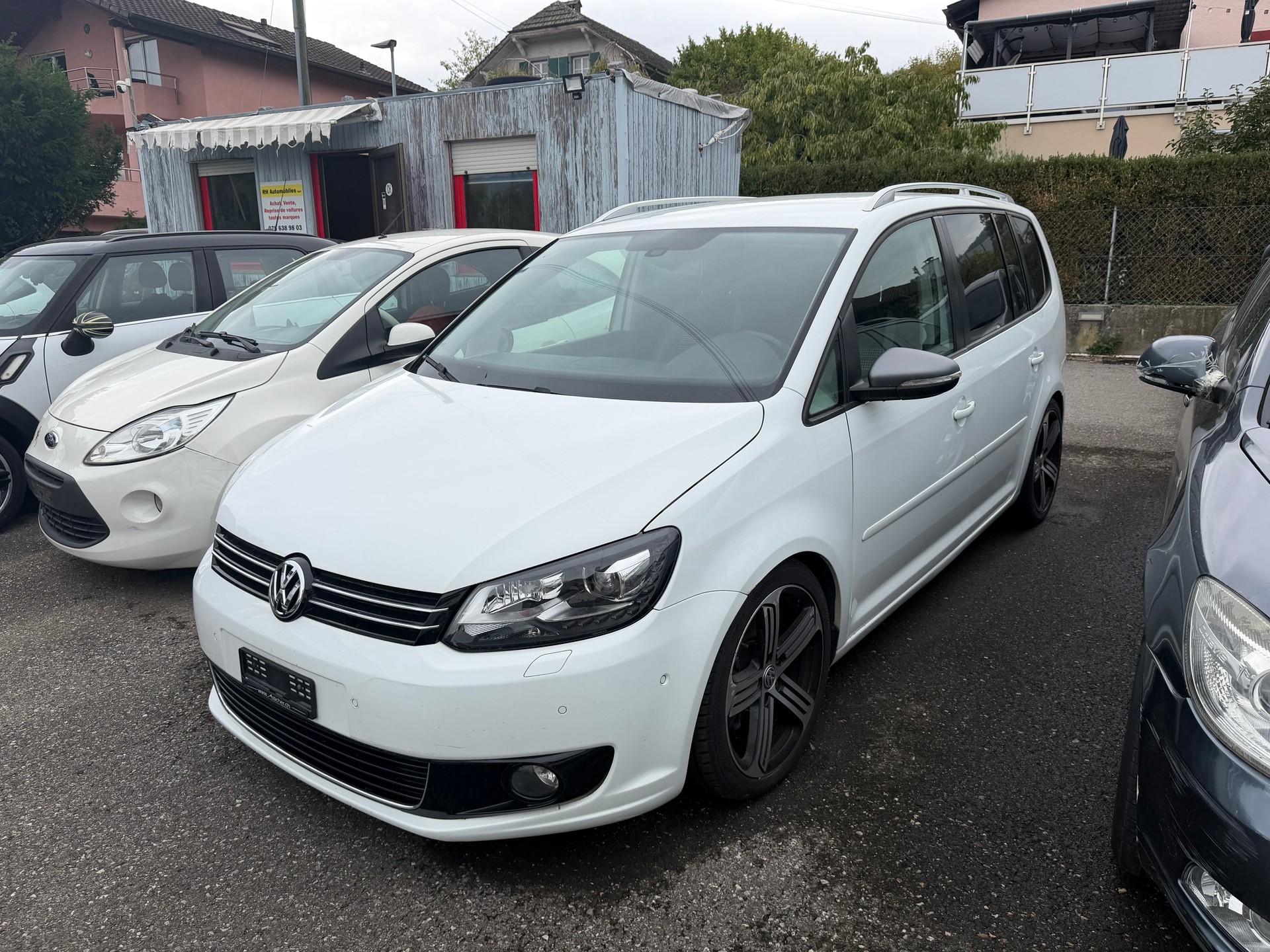 VW Touran 1.4 TSI Comfortline DSG-image-1