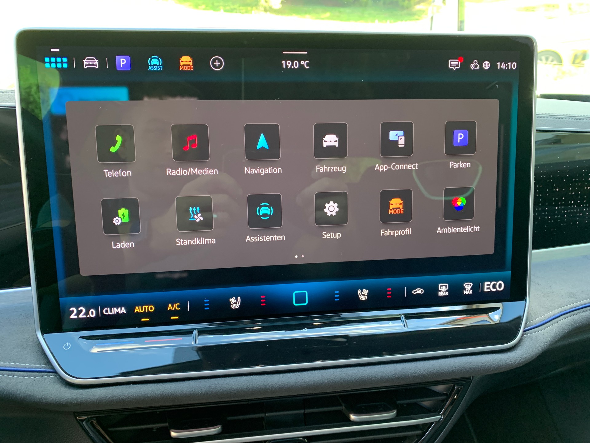 VW Passat Variant 1.5 TSI evo2 Plug-In- Hybrid R-Line DSG-image-14