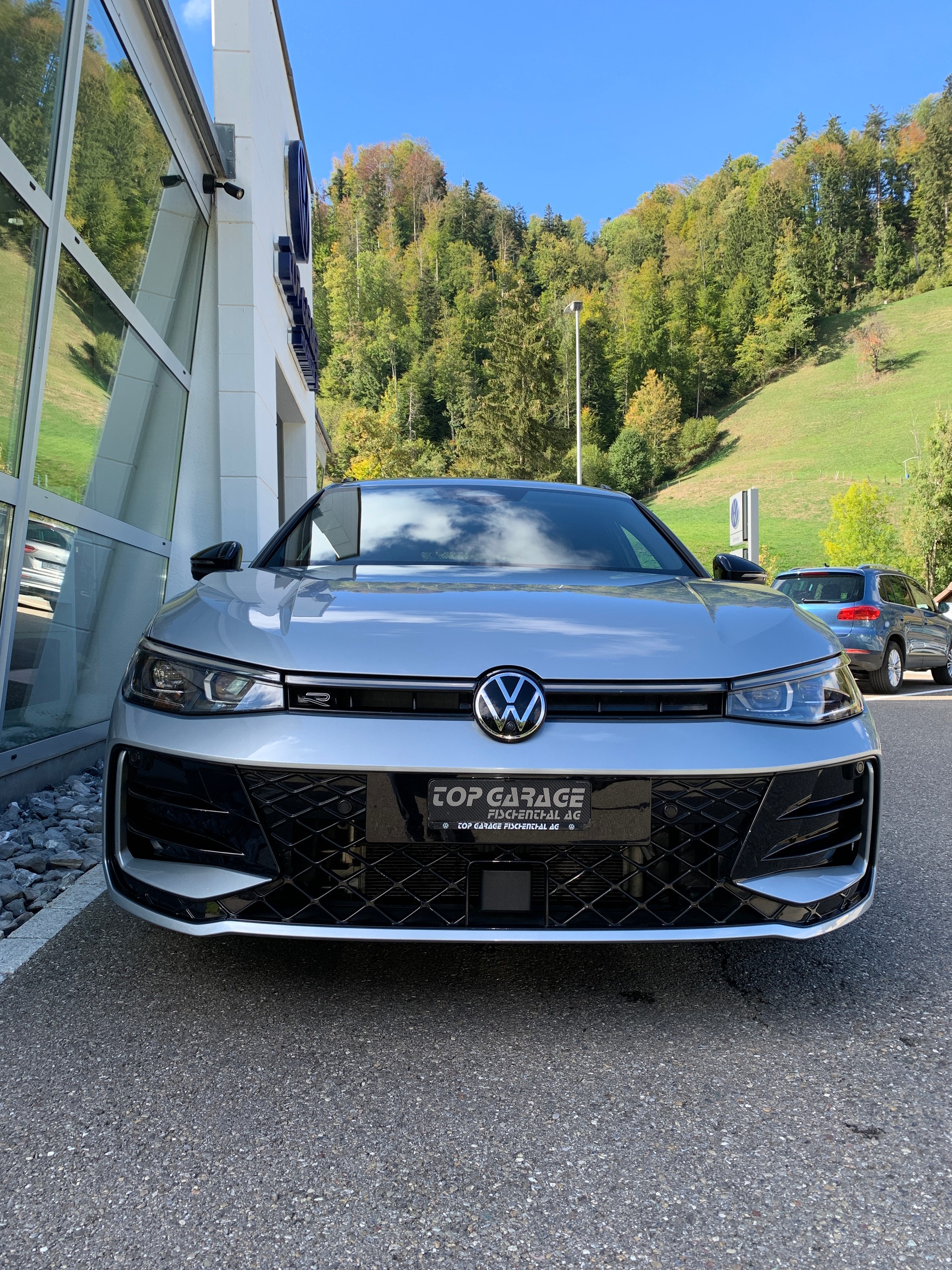 VW Passat Variant 1.5 TSI evo2 Plug-In- Hybrid R-Line DSG-showroom-element-1