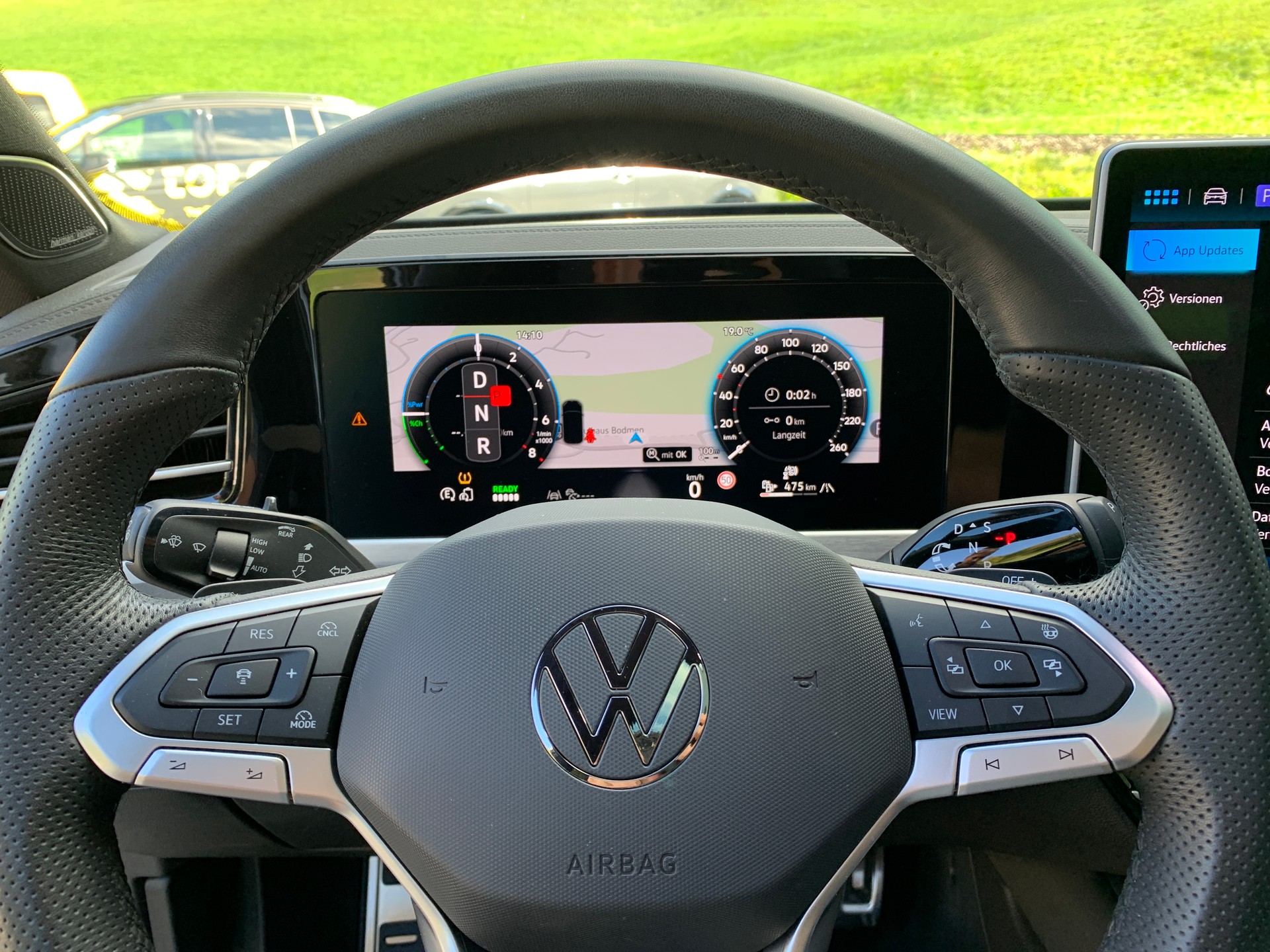 VW Passat Variant 1.5 TSI evo2 Plug-In- Hybrid R-Line DSG-image-12