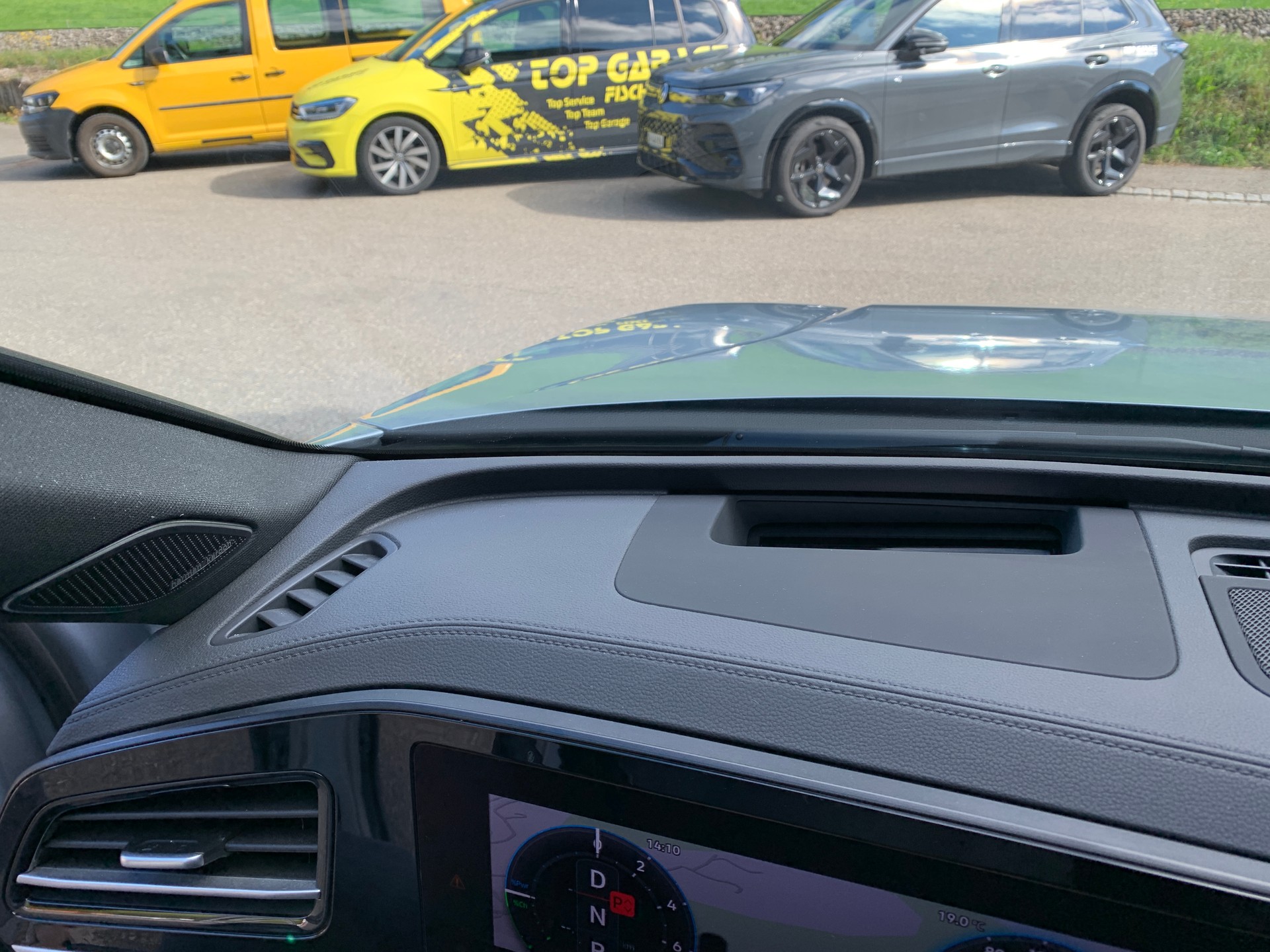 VW Passat Variant 1.5 TSI evo2 Plug-In- Hybrid R-Line DSG-image-11