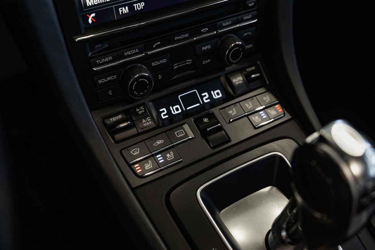 PORSCHE 911 Turbo S PDK-image-20