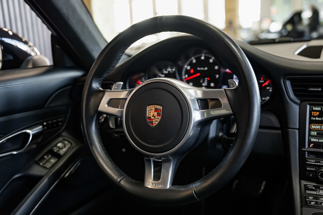 PORSCHE 911 Turbo S PDK-image-26