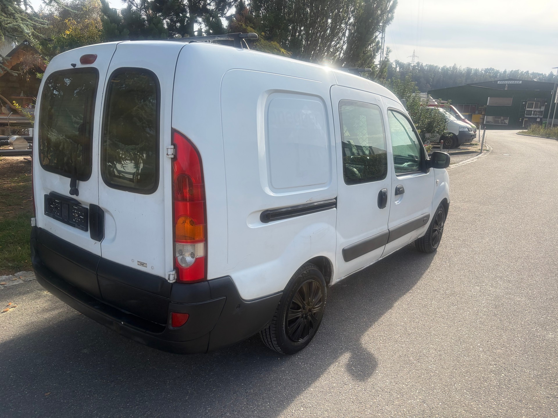 RENAULT Kangoo 1.5 dCi Authentique-image-1