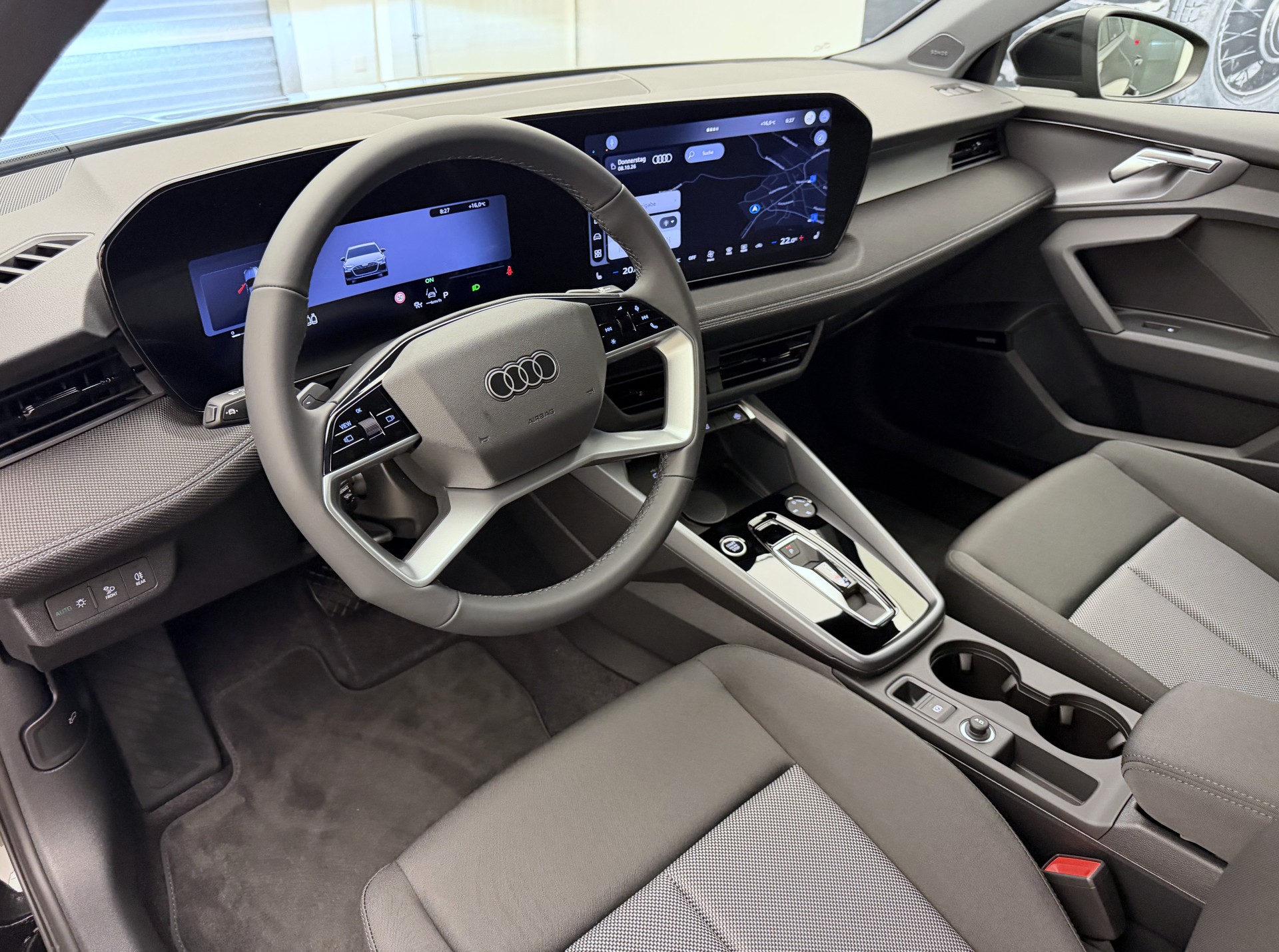 AUDI A3 Sportback TFSI 110 kW Attraction S tronic-image-6