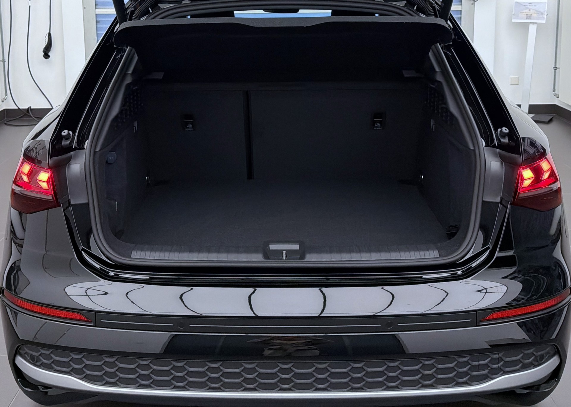 AUDI A3 Sportback TFSI 110 kW Attraction S tronic-image-20
