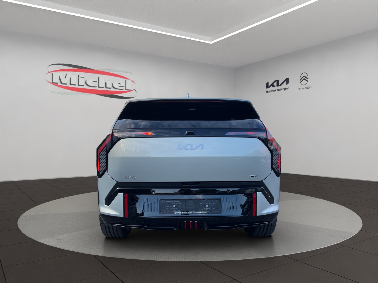 KIA EV3 81 kWh GT 4x4 / Leasing-Aktion ab 0.00% / Gratis Winterräder / top-Ausstattung / CH-Fahrzeug 7-Jahre oder 150'000KM Garantie-image-5