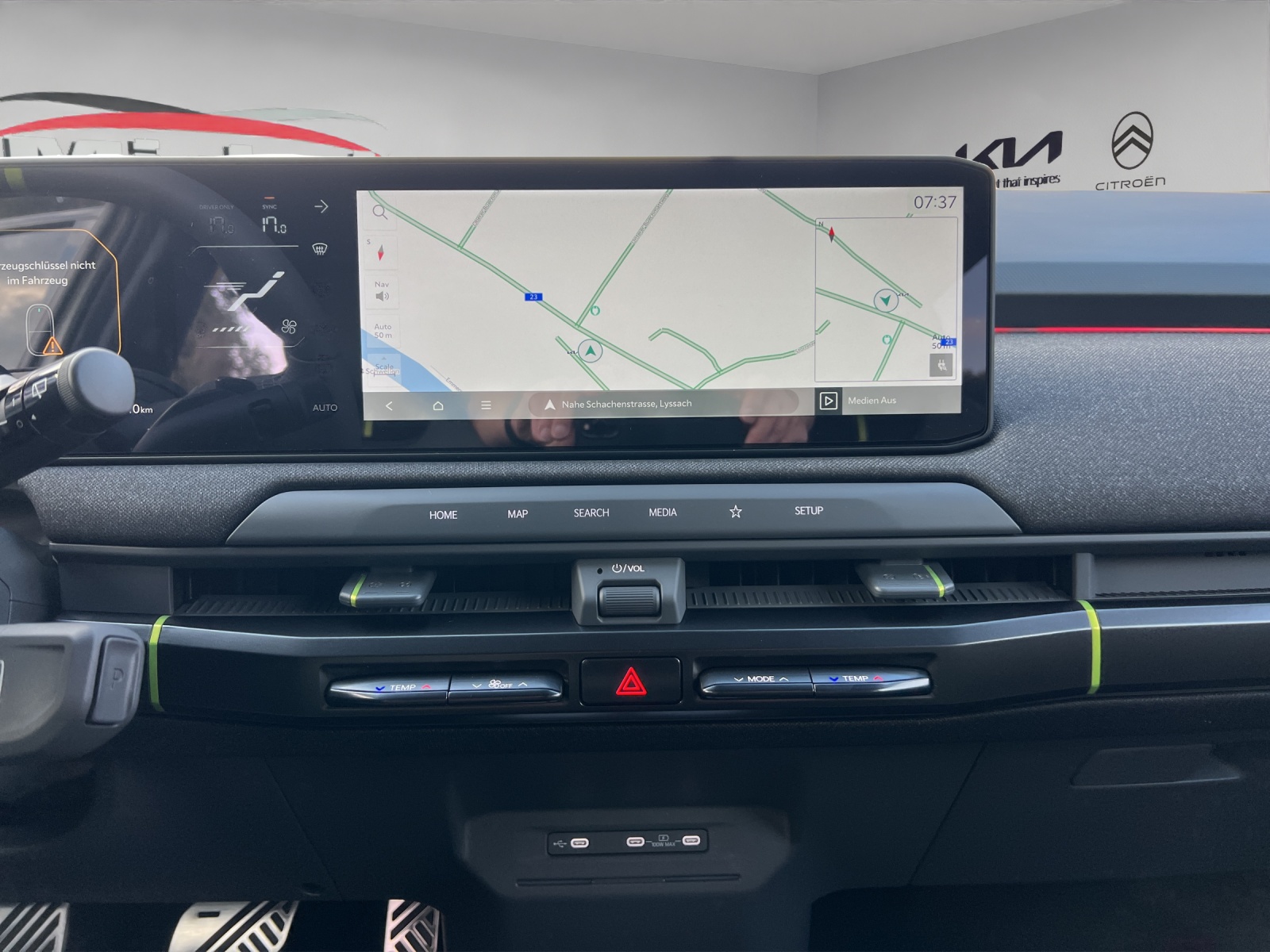 KIA EV3 81 kWh GT 4x4 / Leasing-Aktion ab 0.00% / Gratis Winterräder / top-Ausstattung / CH-Fahrzeug 7-Jahre oder 150'000KM Garantie-image-12