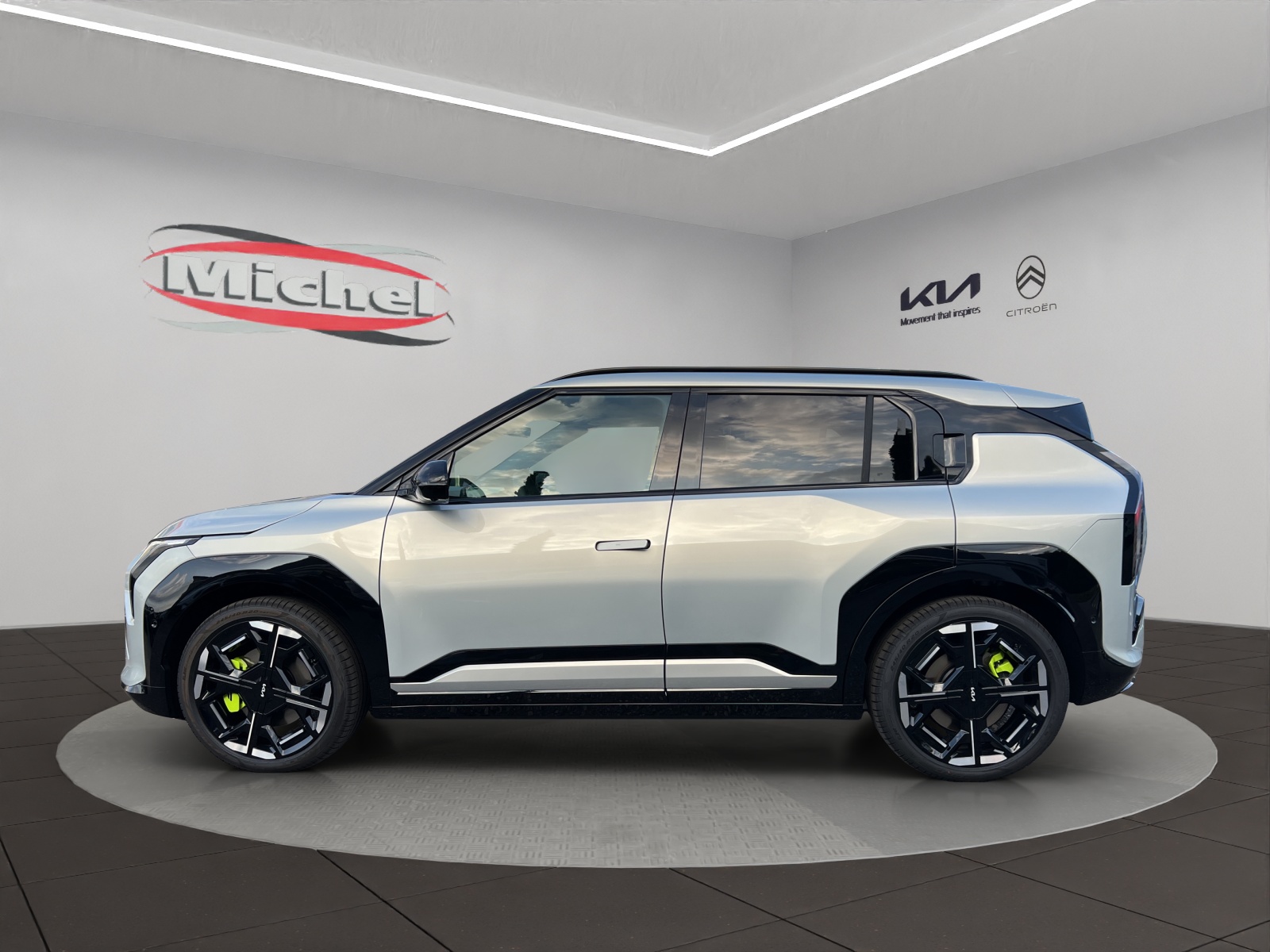 KIA EV3 81 kWh GT 4x4 / Leasing-Aktion ab 0.00% / Gratis Winterräder / top-Ausstattung / CH-Fahrzeug 7-Jahre oder 150'000KM Garantie-image-7