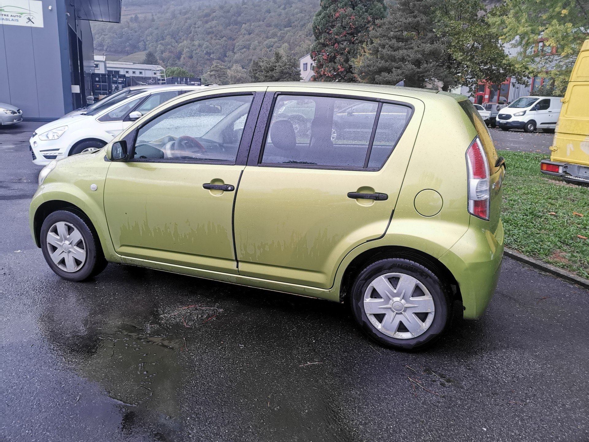 DAIHATSU Sirion 1.3 S eco-4WD-image-4