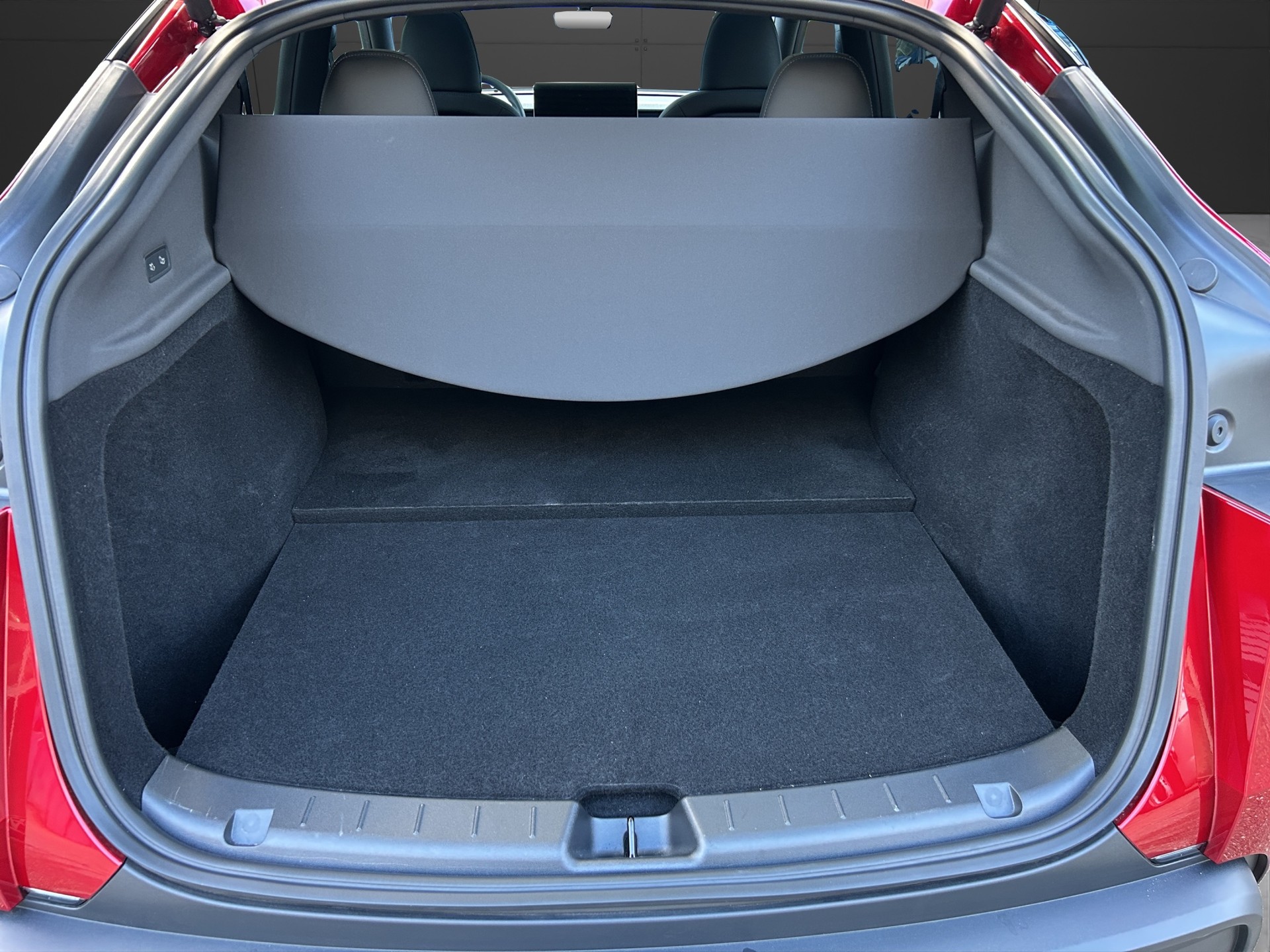 TESLA Model Y Long Range Premium AWD /CH-Fz./ Model 2026 m Blinkerhebel-image-11