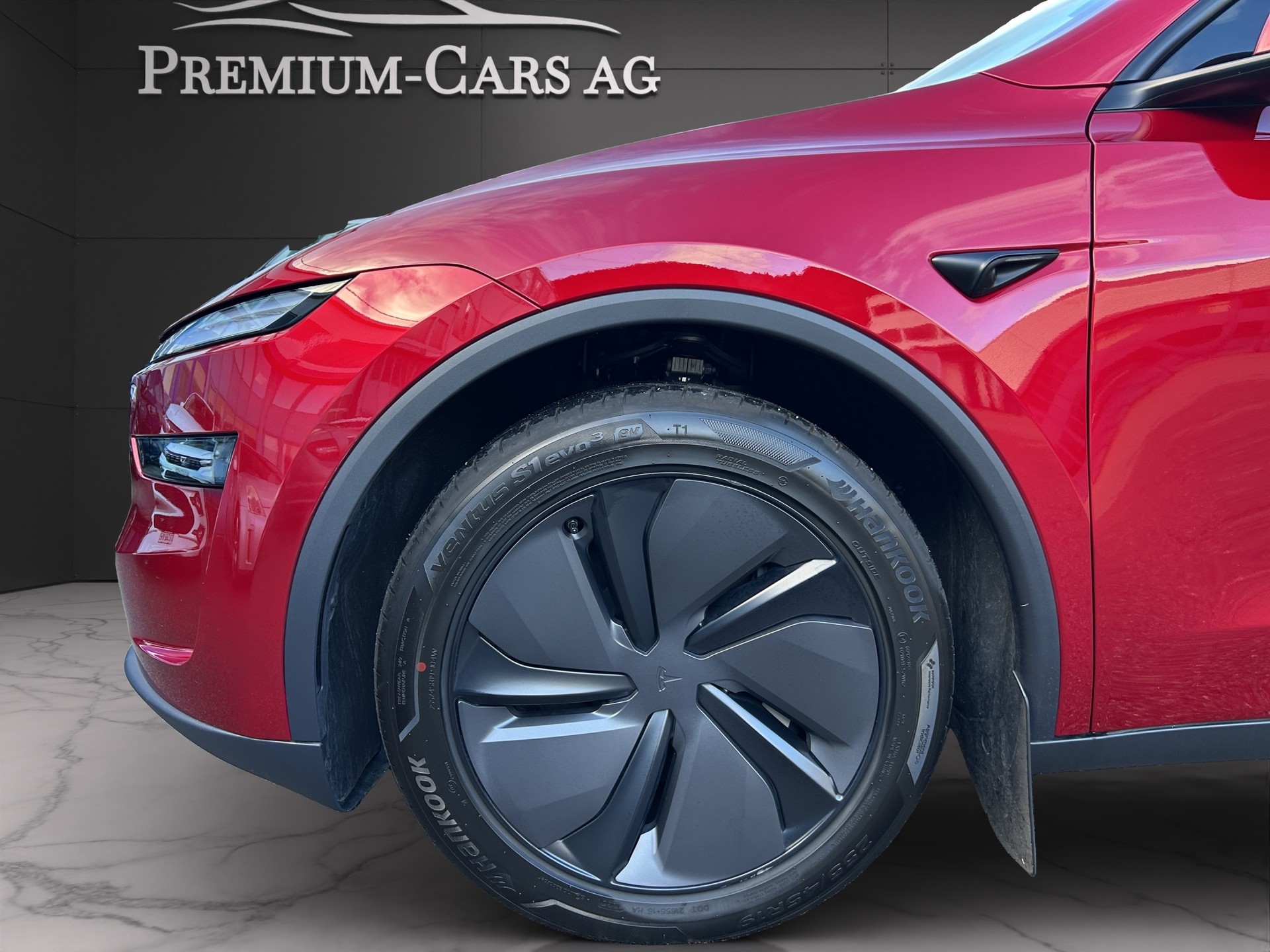 TESLA Model Y Long Range Premium AWD /CH-Fz./ Model 2026 m Blinkerhebel-image-12