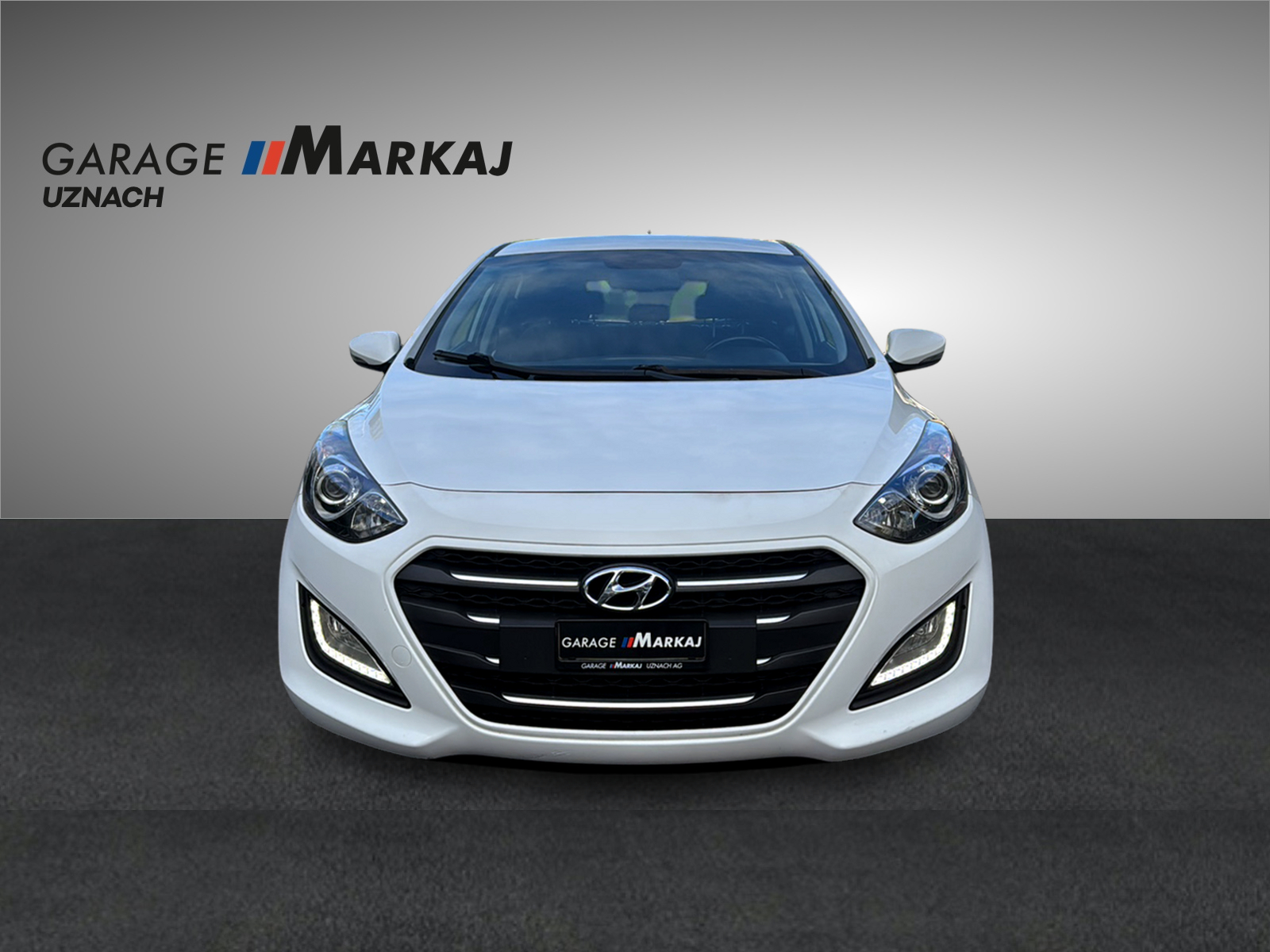 HYUNDAI i30 1.6 CRDi Vertex Automatic DCT-image-2