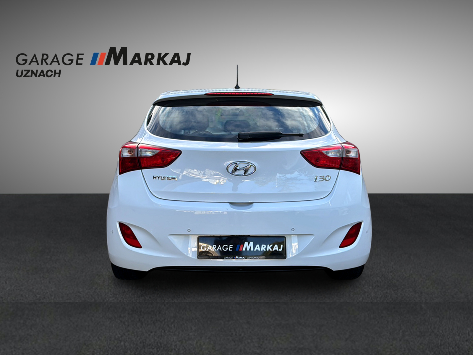 HYUNDAI i30 1.6 CRDi Vertex Automatic DCT-image-10