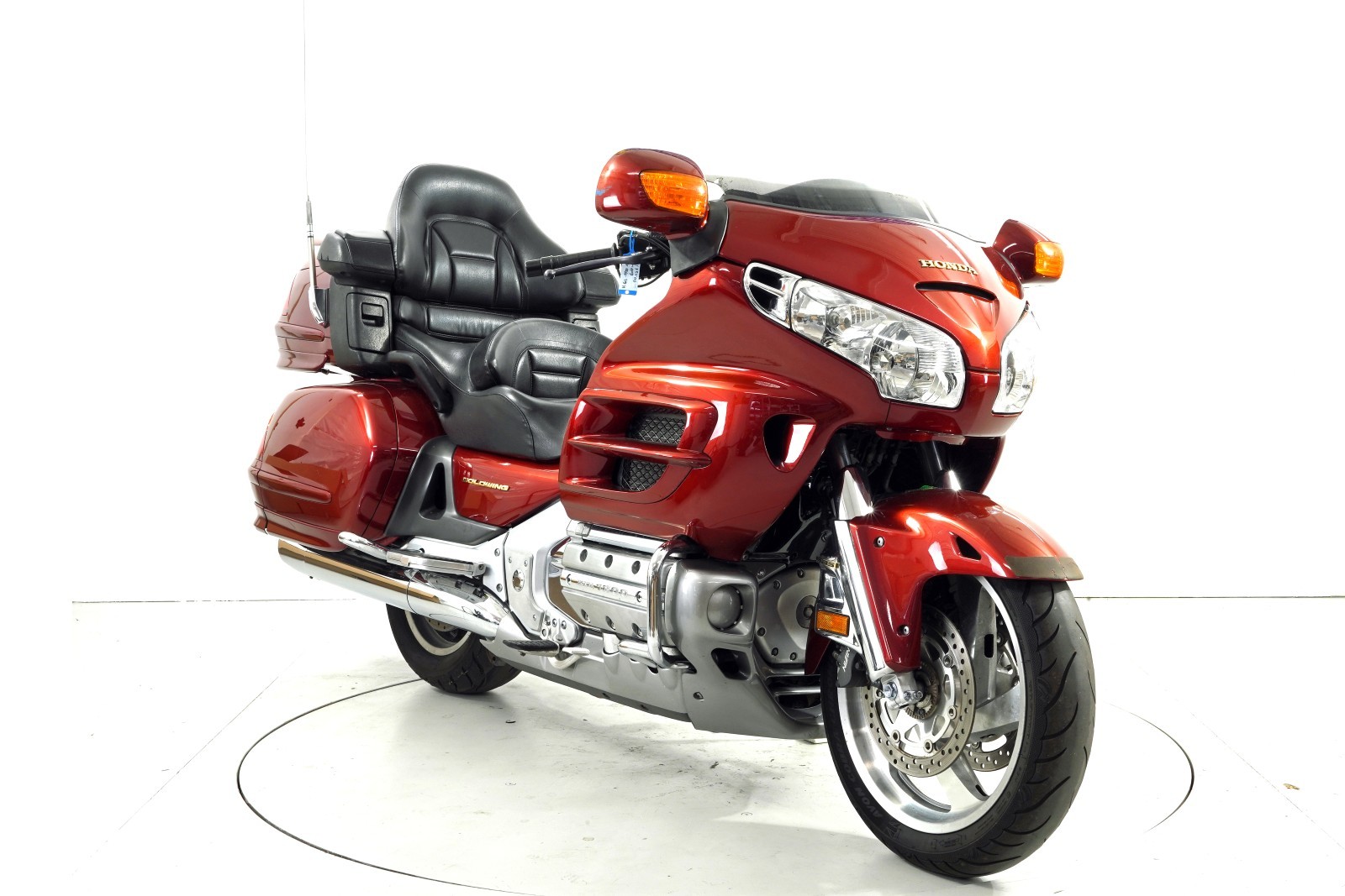HONDA GL 1800A Gold Wing-showroom-element-1