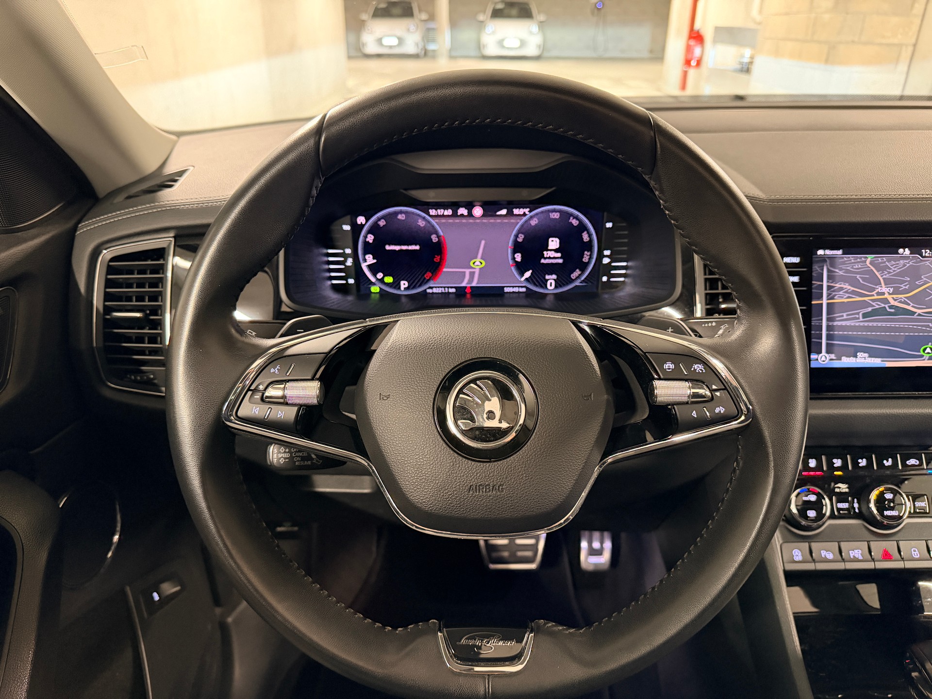 SKODA Kodiaq 2.0 TSI 4x4 L&K-image-10