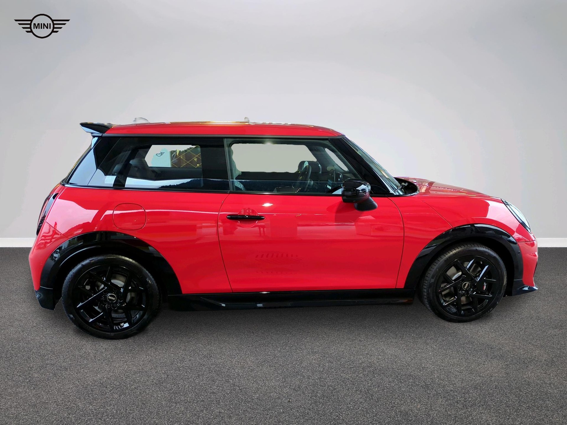 MINI Cooper S-showroom-element-1
