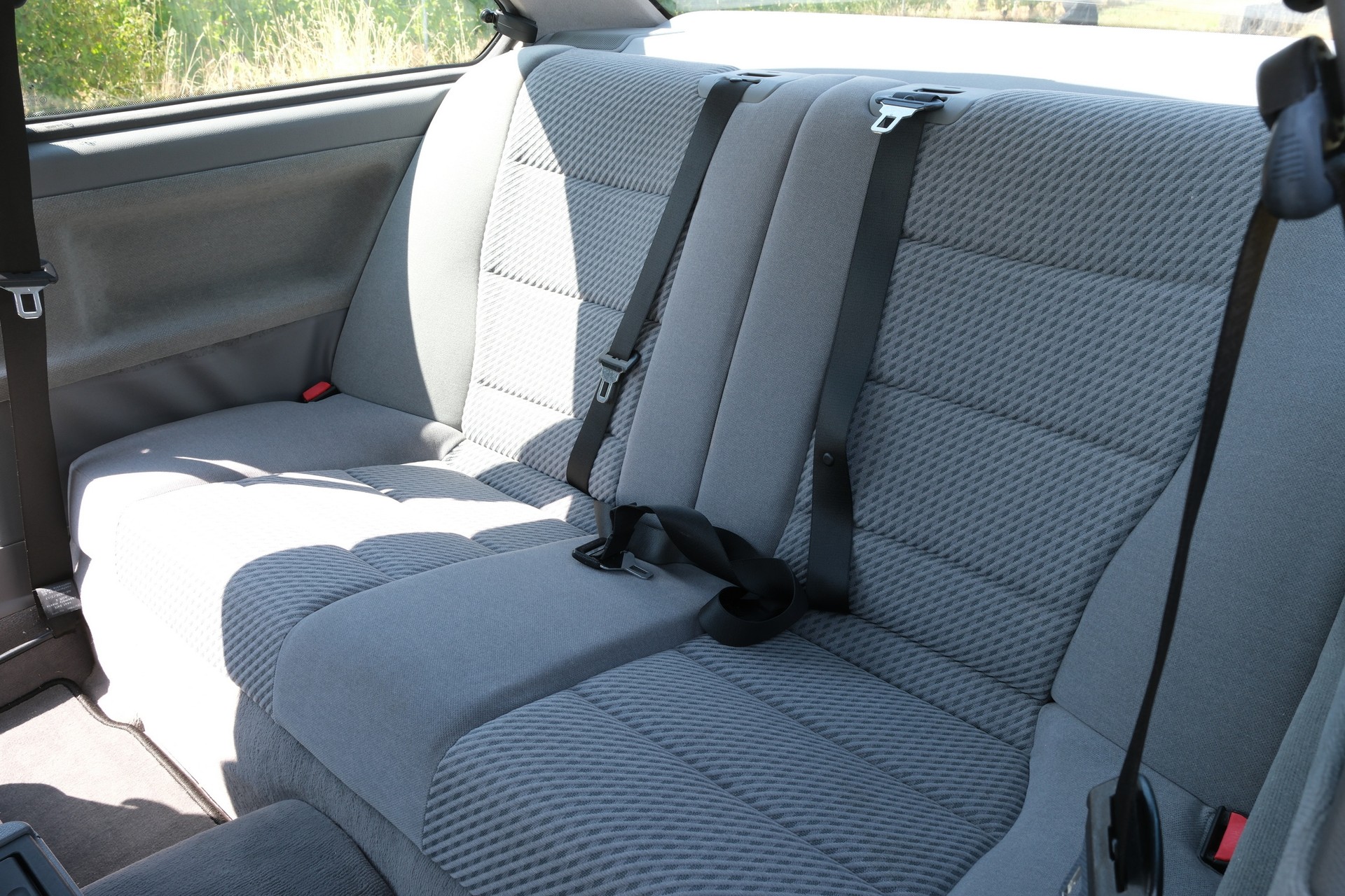 BMW 325i ABS-image-8