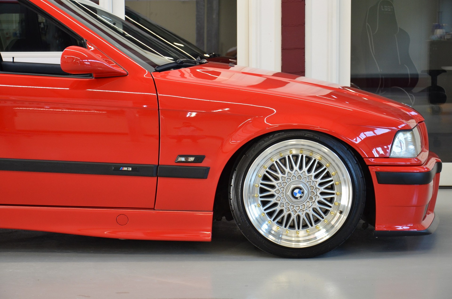 BMW M3-image-11