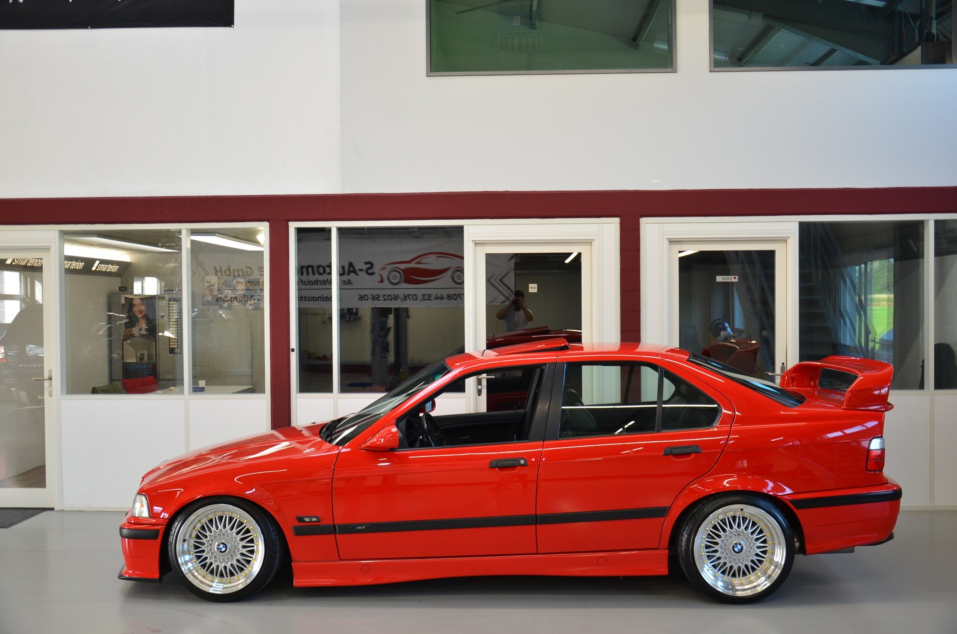 BMW M3-image-4