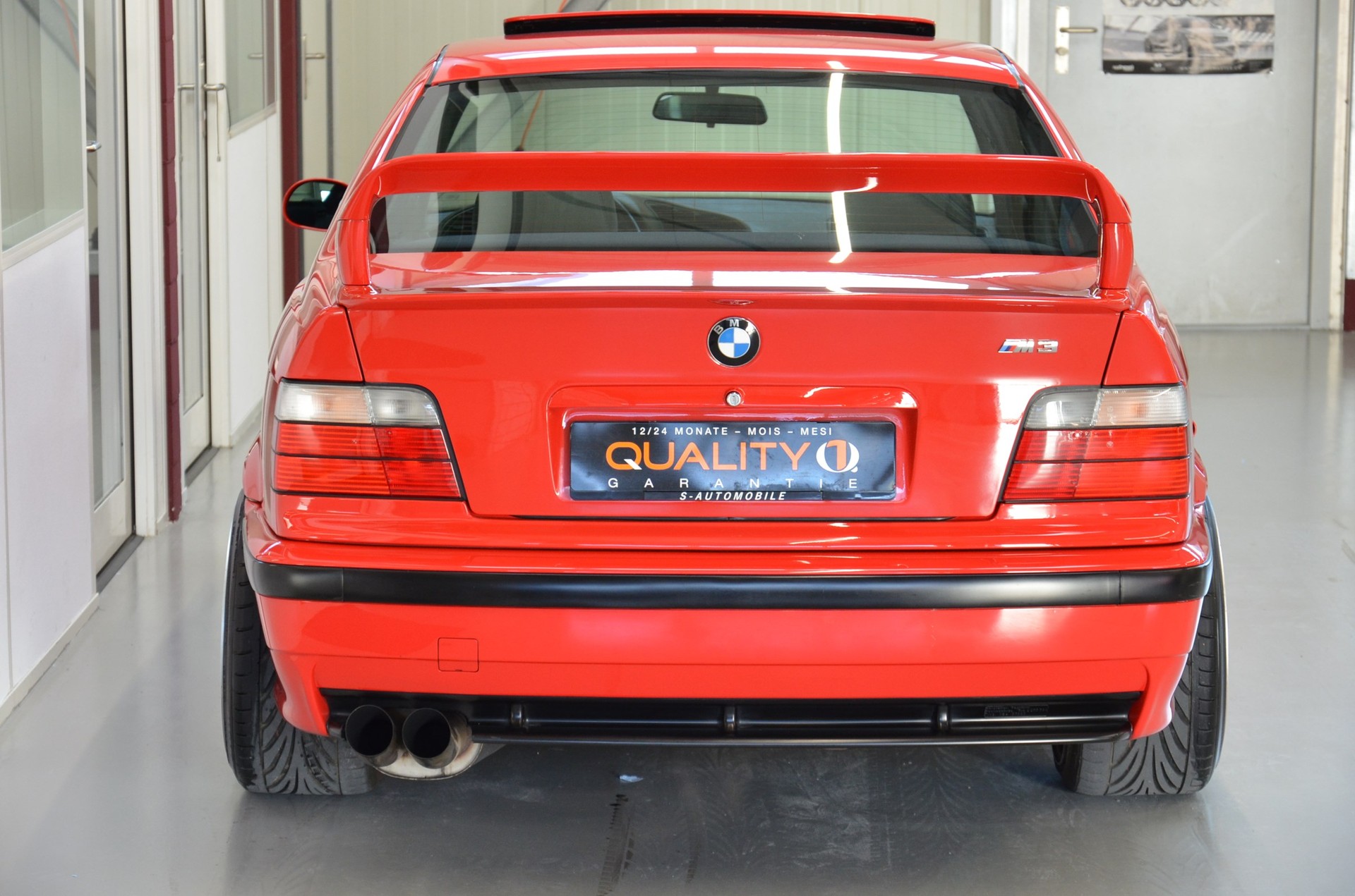 BMW M3-image-7